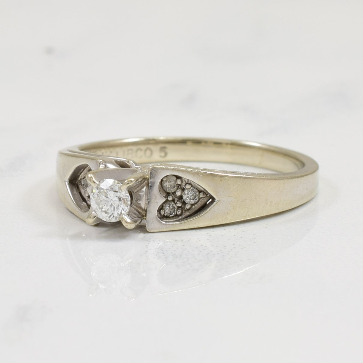 Heart Diamond Ring | 0.15ctw | SZ 6 |