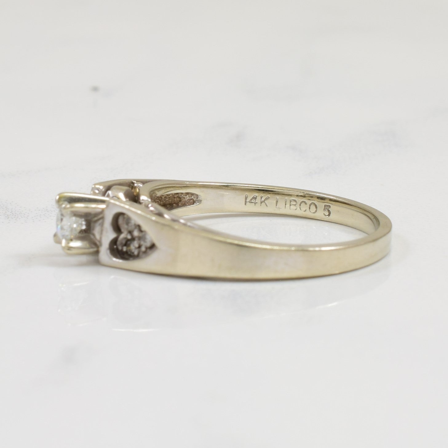 Heart Diamond Ring | 0.15ctw | SZ 6 |