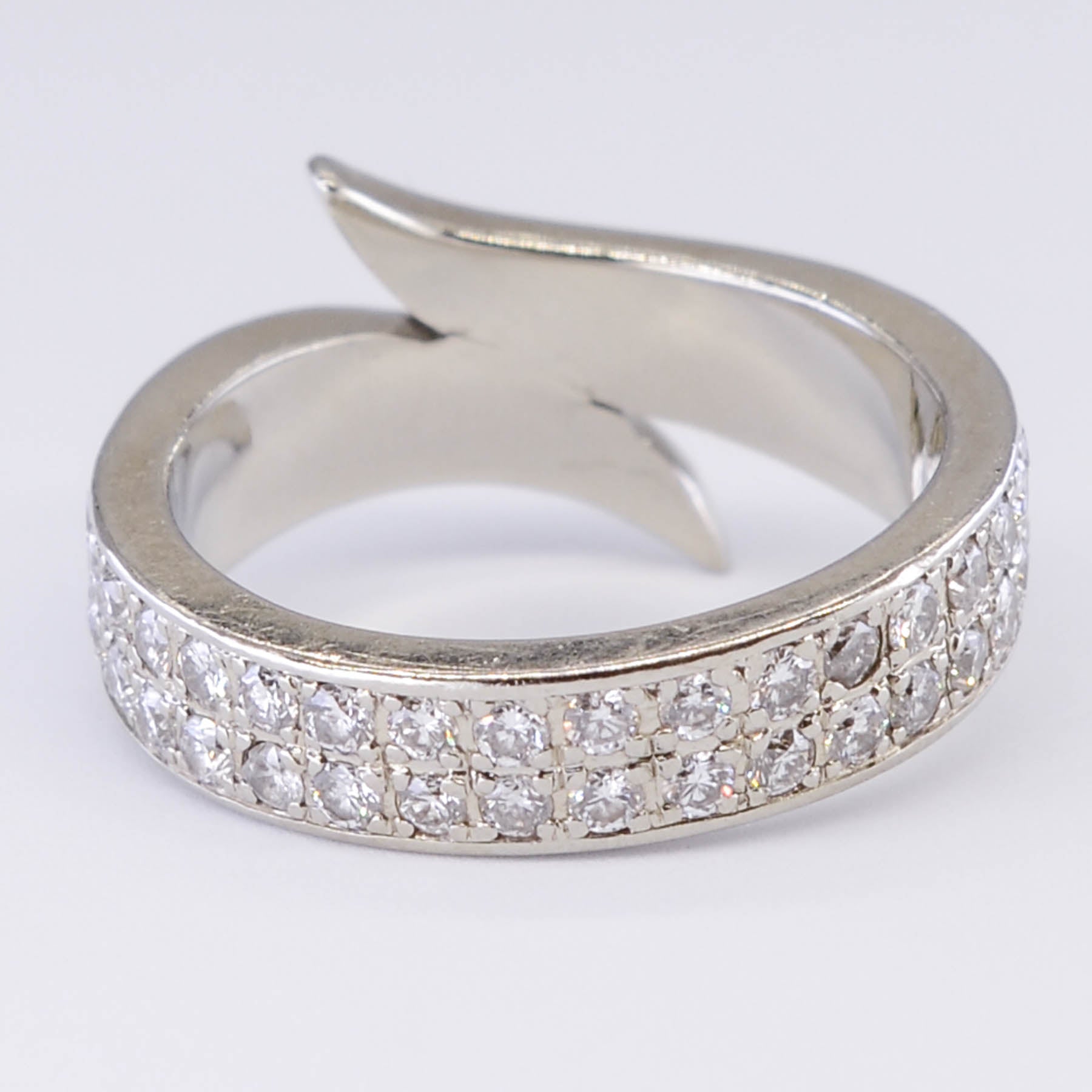 Bague d'éternité pavée de diamants | 1,50 ct | Taille 6 |