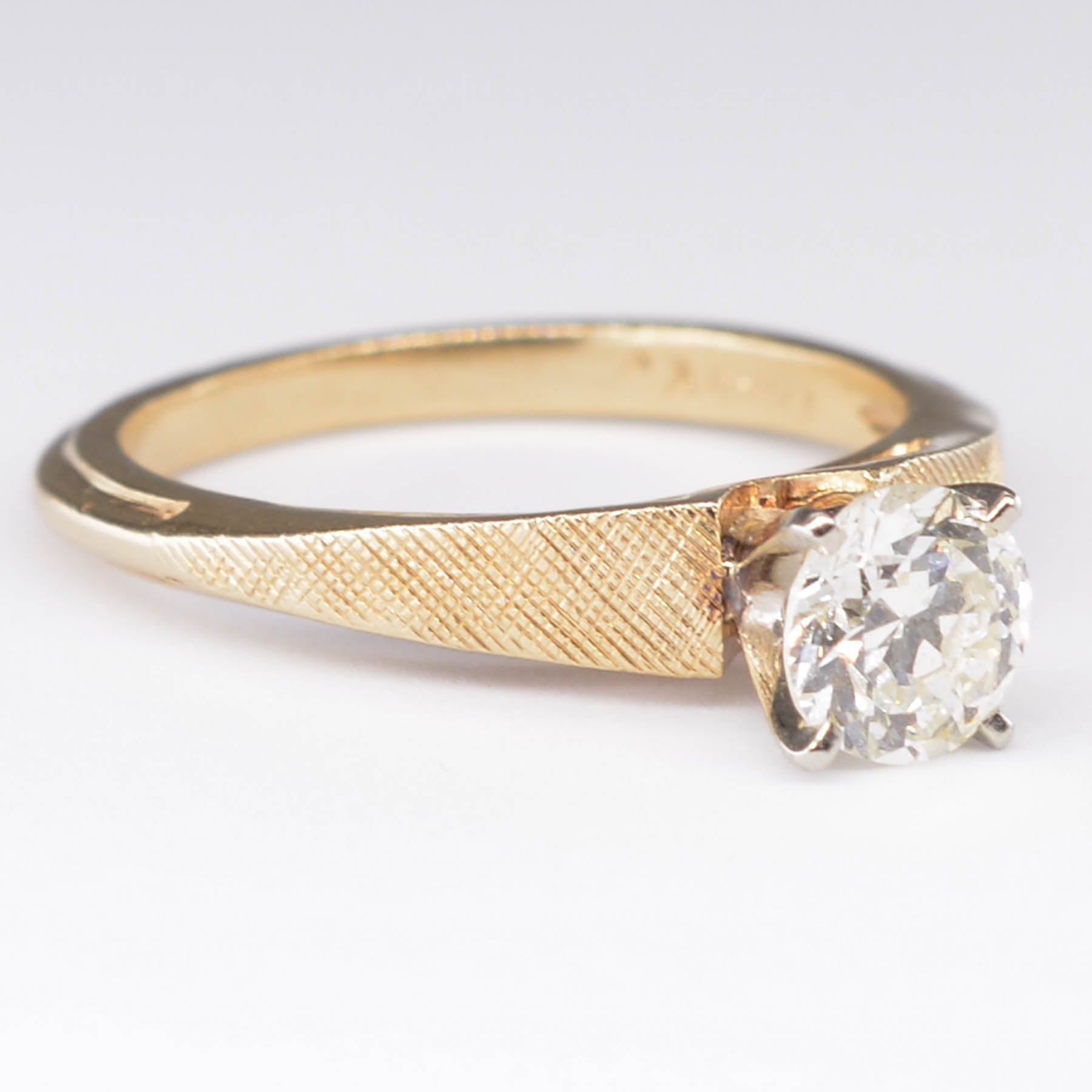 Vintage Old European Cut Diamond Ring | 0.64ct | SZ 4.5 |