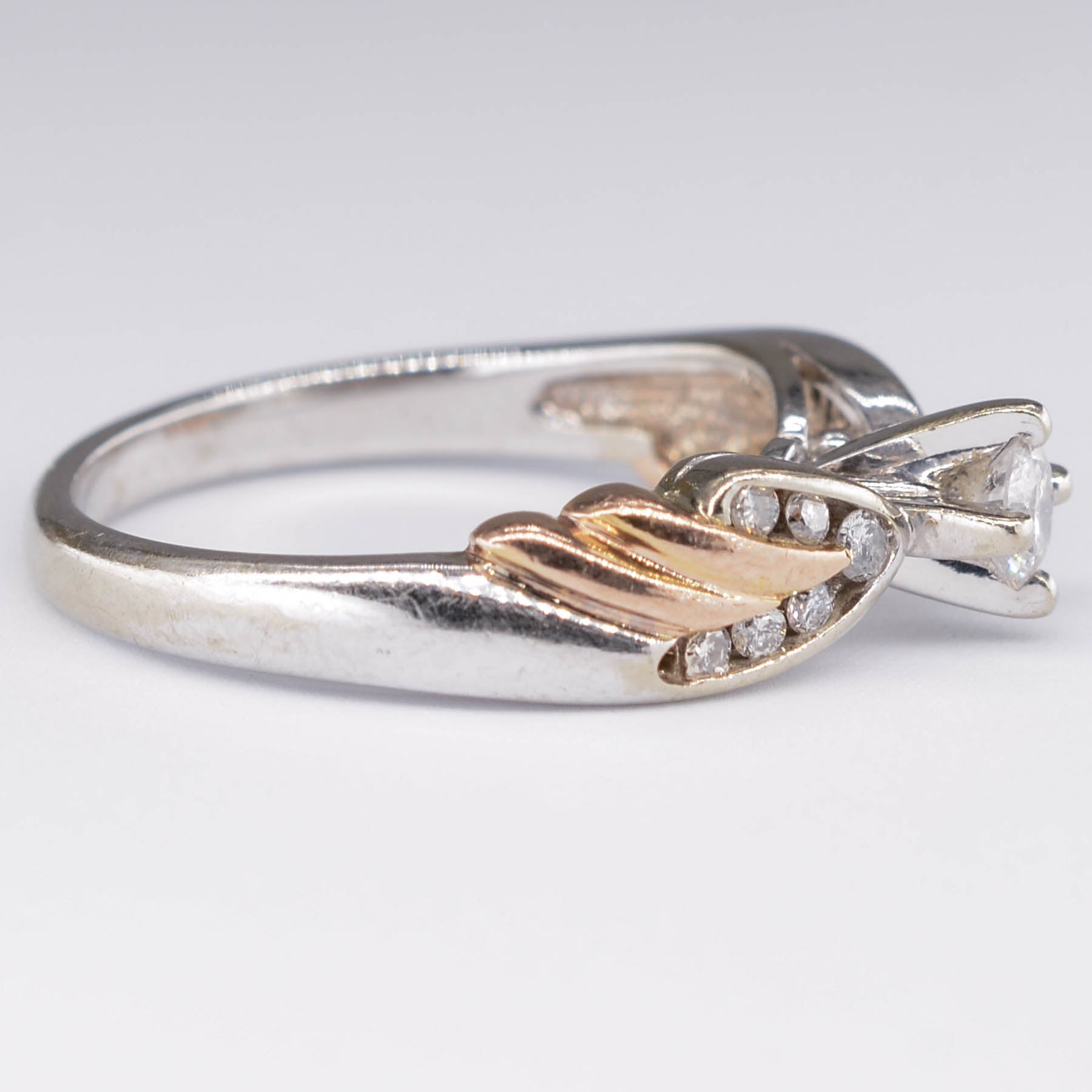 Two Toned Diamond Ring | 0.19ct | SZ 6.25 |