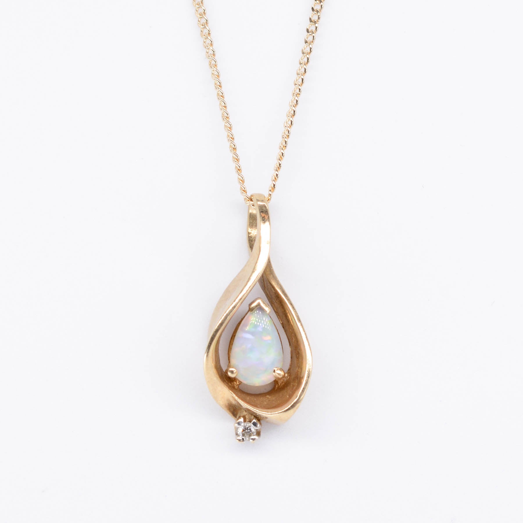 Opal & Diamond Drop Pendant | 0.45ct, 0.02ct |