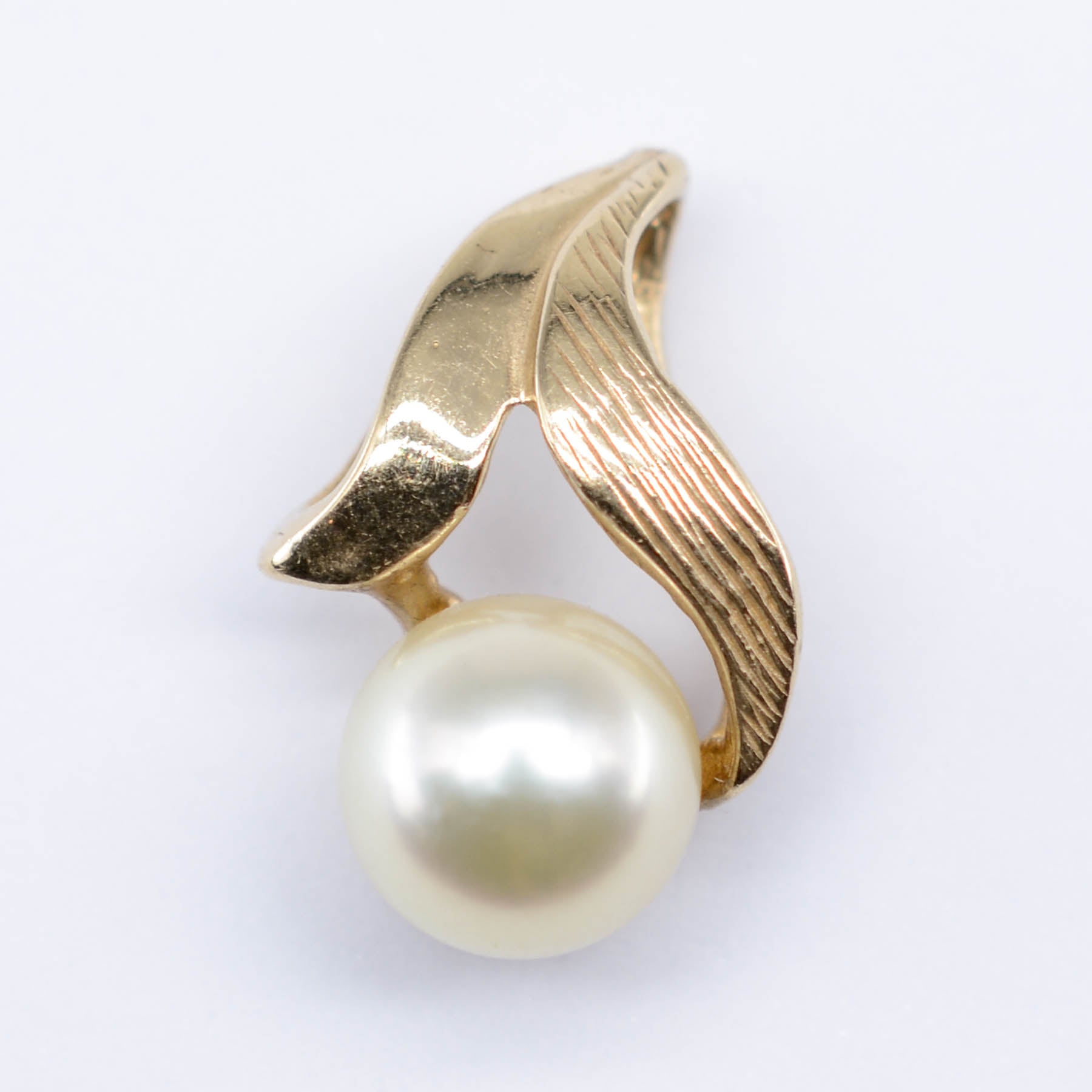 Pearl Pendant