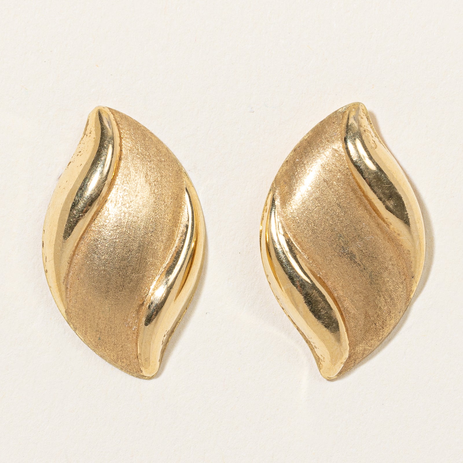 18k Yellow Gold Earrings