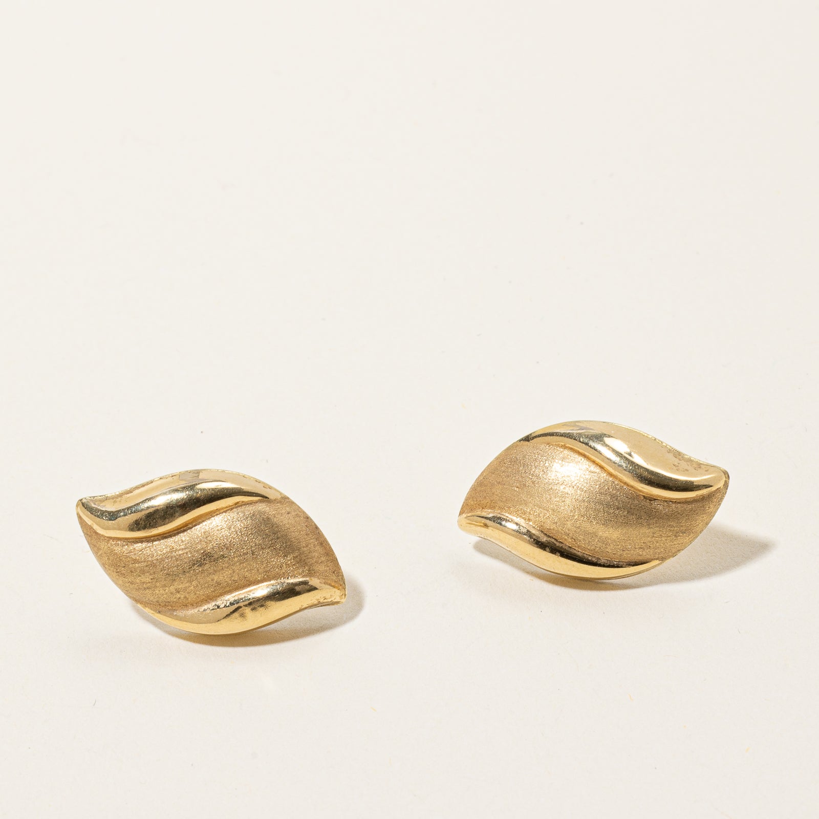 18k Yellow Gold Earrings