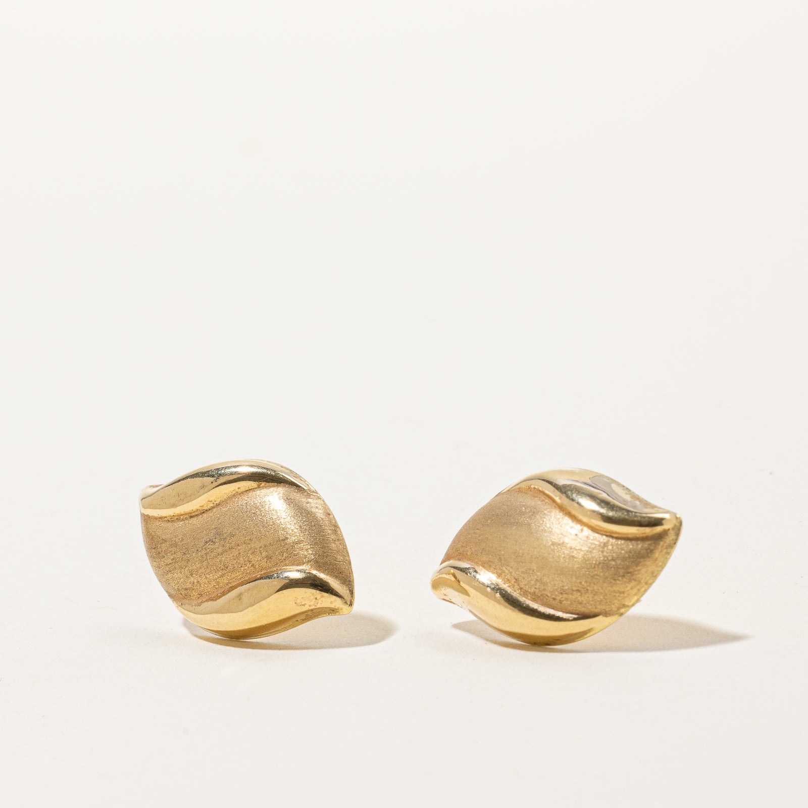 18k Yellow Gold Earrings