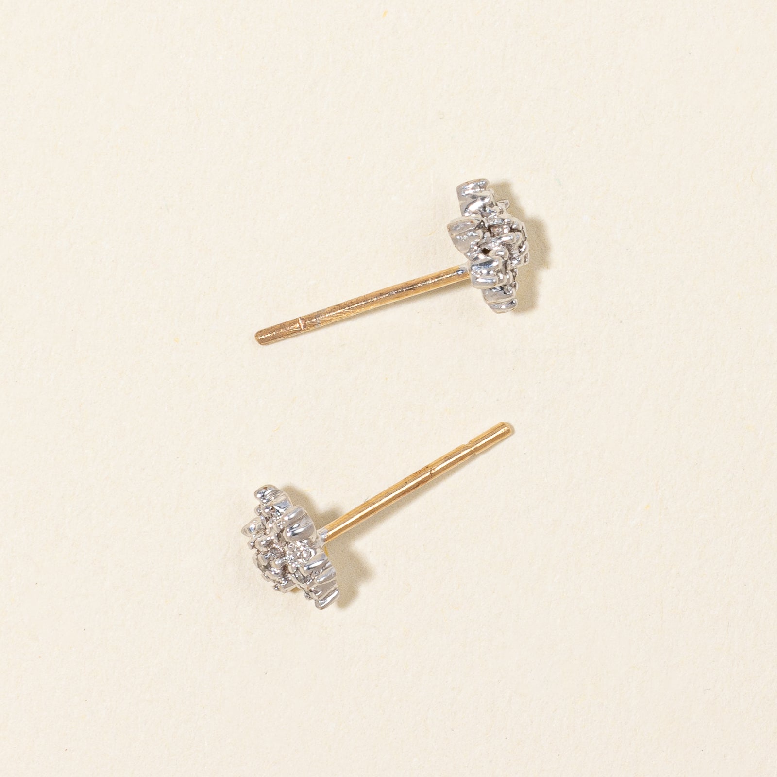 Boucles d'oreilles puces en forme d'étoile en diamant | 0,07 ct |