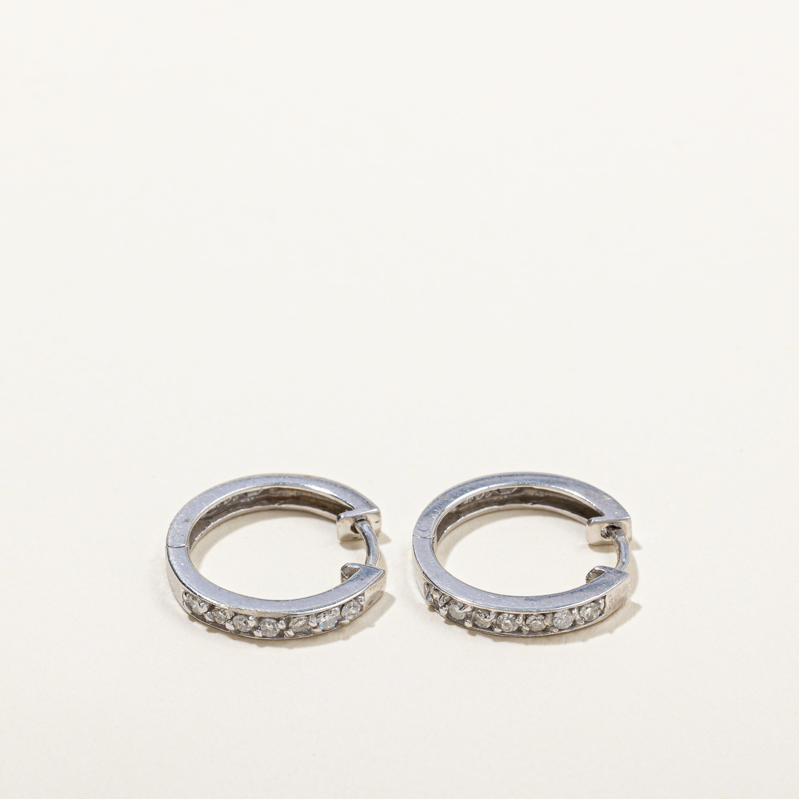 Diamond Huggie Earrings | 0.14ctw |