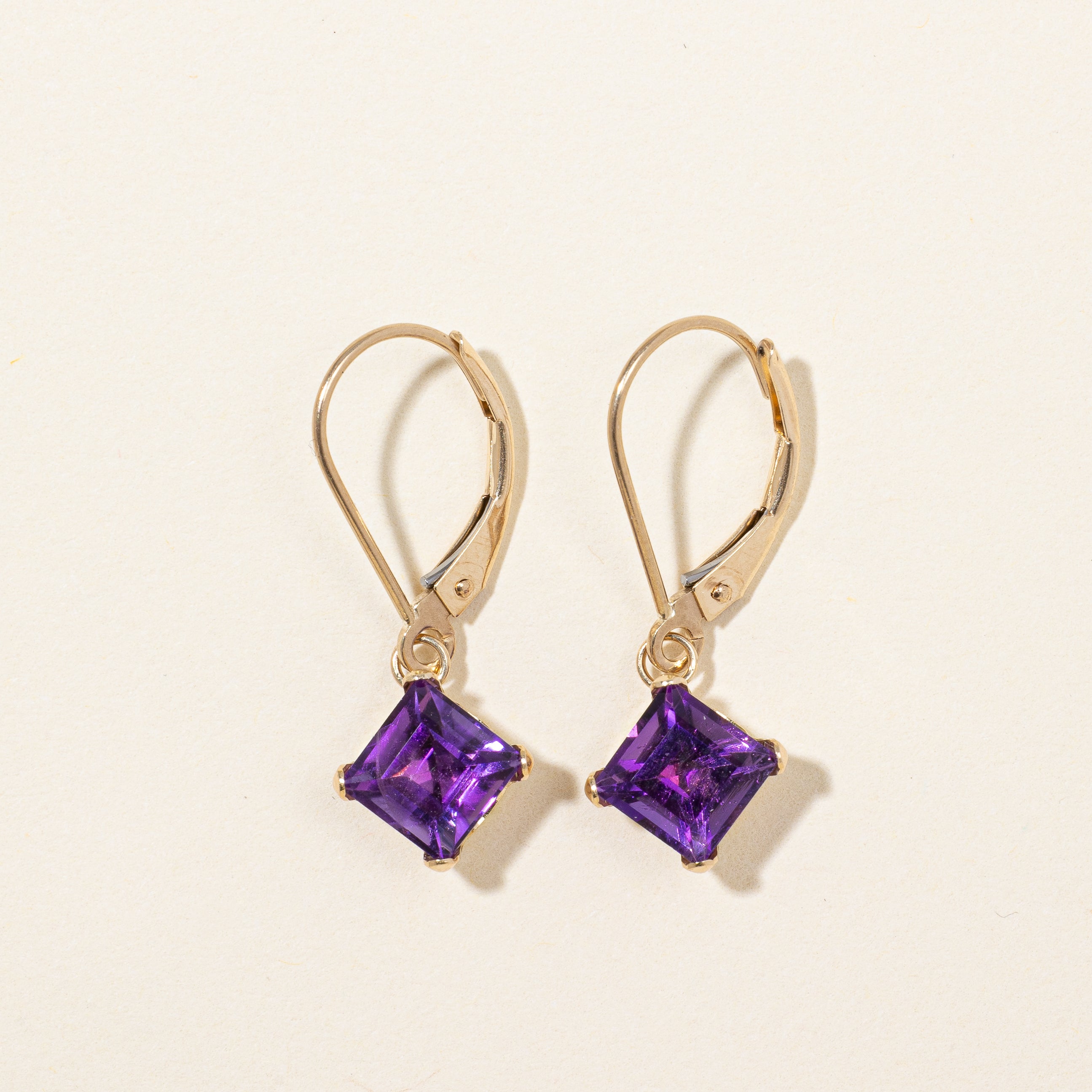 Boucles d'oreilles pendantes en améthyste | 2,00 ct |