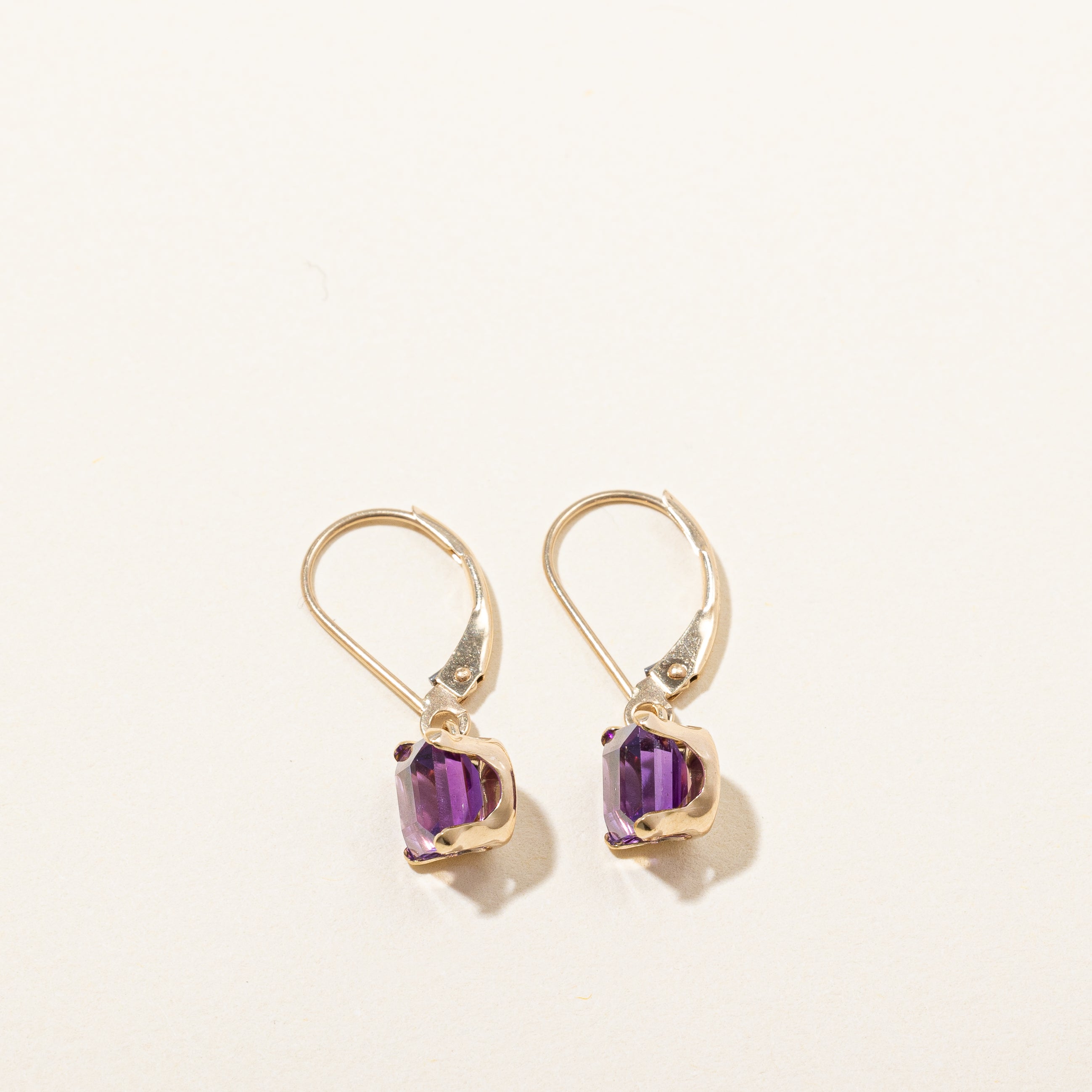 Boucles d'oreilles pendantes en améthyste | 2,00 ct |