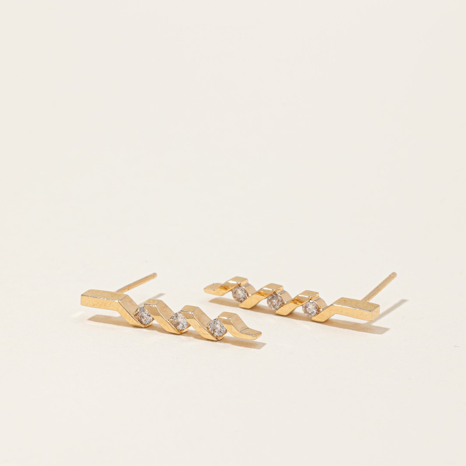 Diamond Drop Earrings | 0.15ctw |
