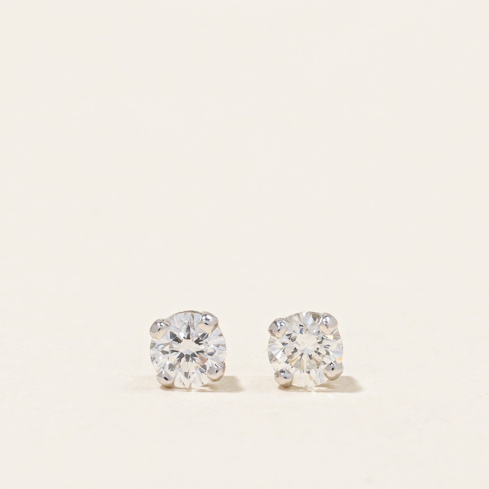 Diamond Stud Earrings | 0.25ctw |