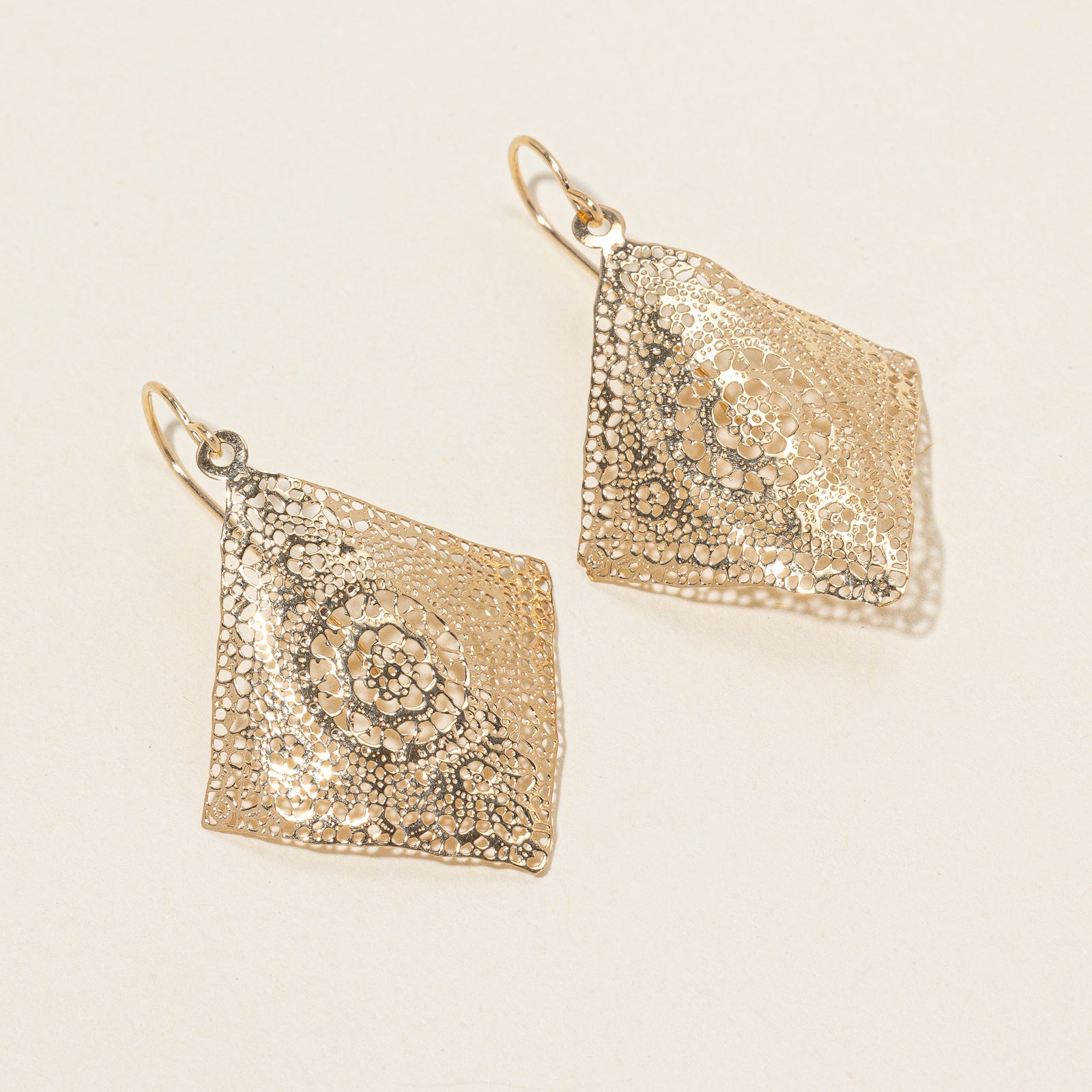 14k Filigree Earrings |