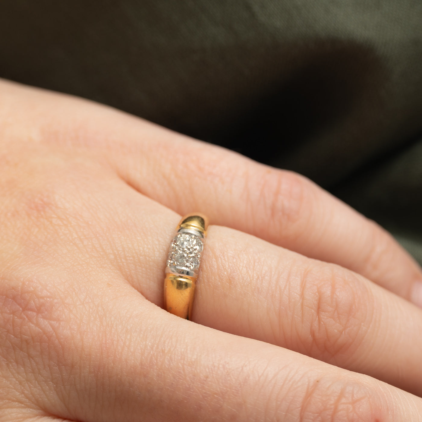 Bague dôme en or 18 carats bicolore sertie de diamants | Taille 5