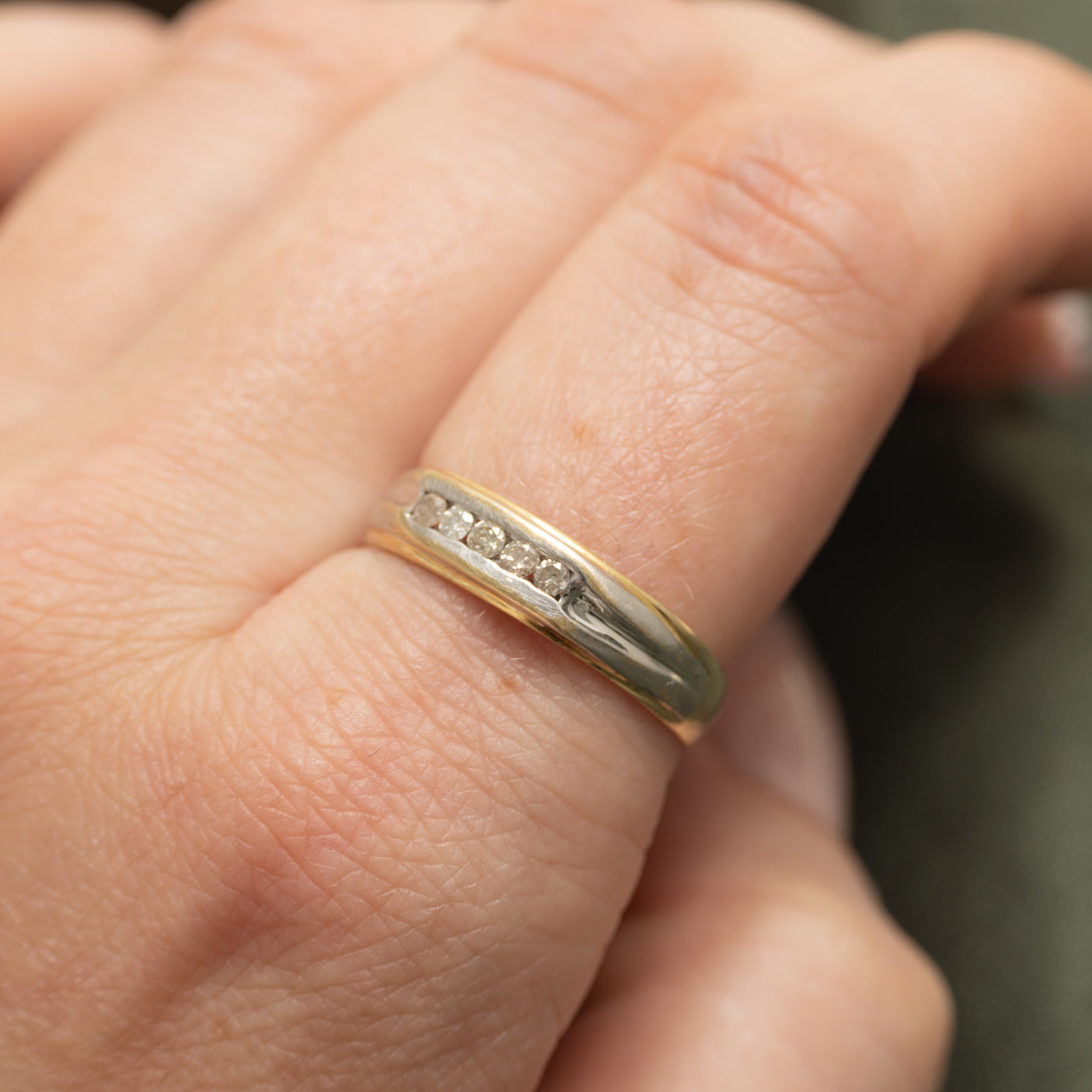 Two Tone Five Stone Diamond Ring | SZ 9.5