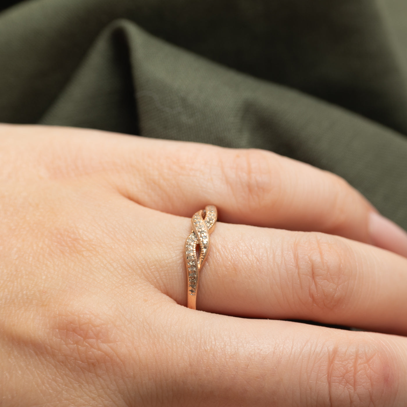 Rose Gold Diamond Crossover Ring | SZ 9.75