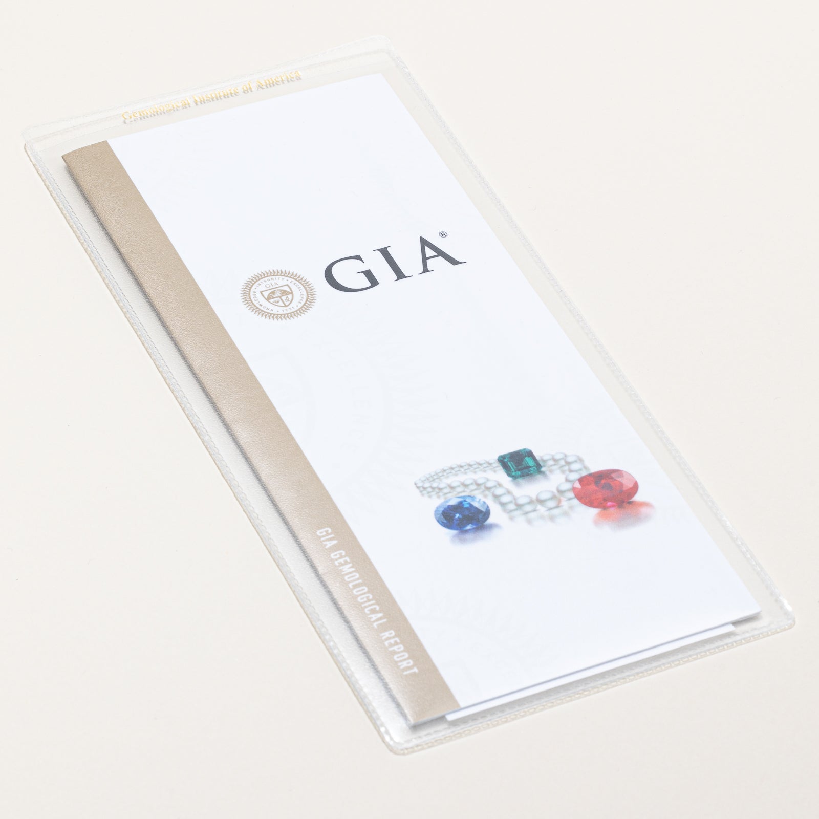 Collier en saphir brun rosé et diamants certifié GIA | 1,42 ct, 0,06 ct au total | 40,6 cm