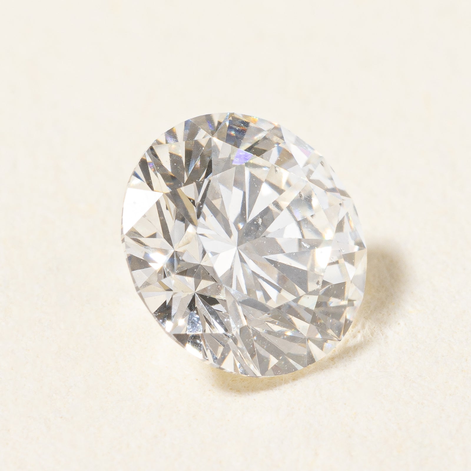 GIA-graded Round Brilliant Cut Natural Loose Diamond | GIA 0.60ct SI1 G |