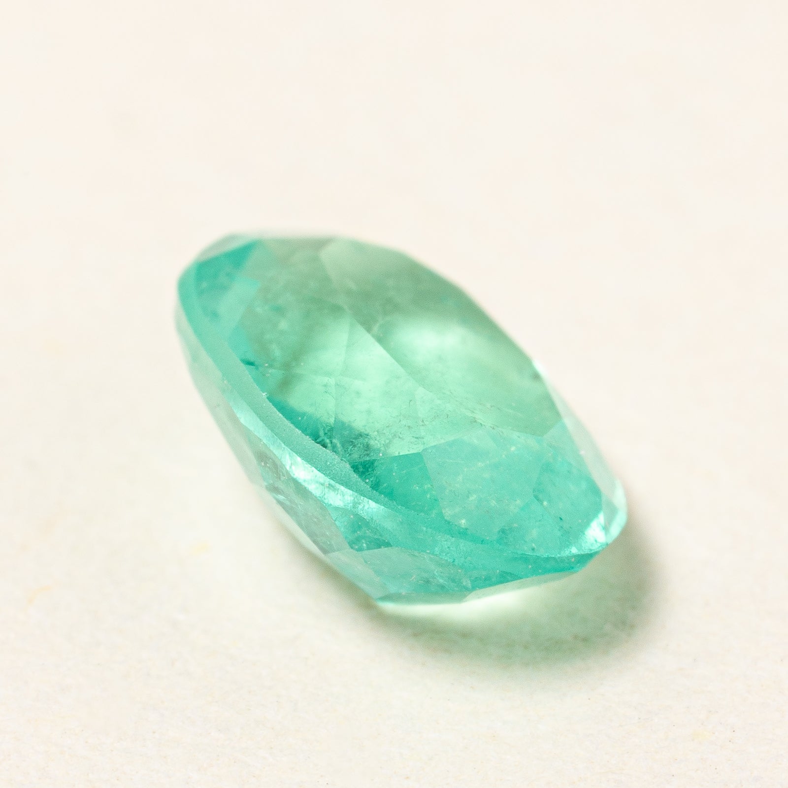 Oval Cut Loose Emerald | 0.80ct |