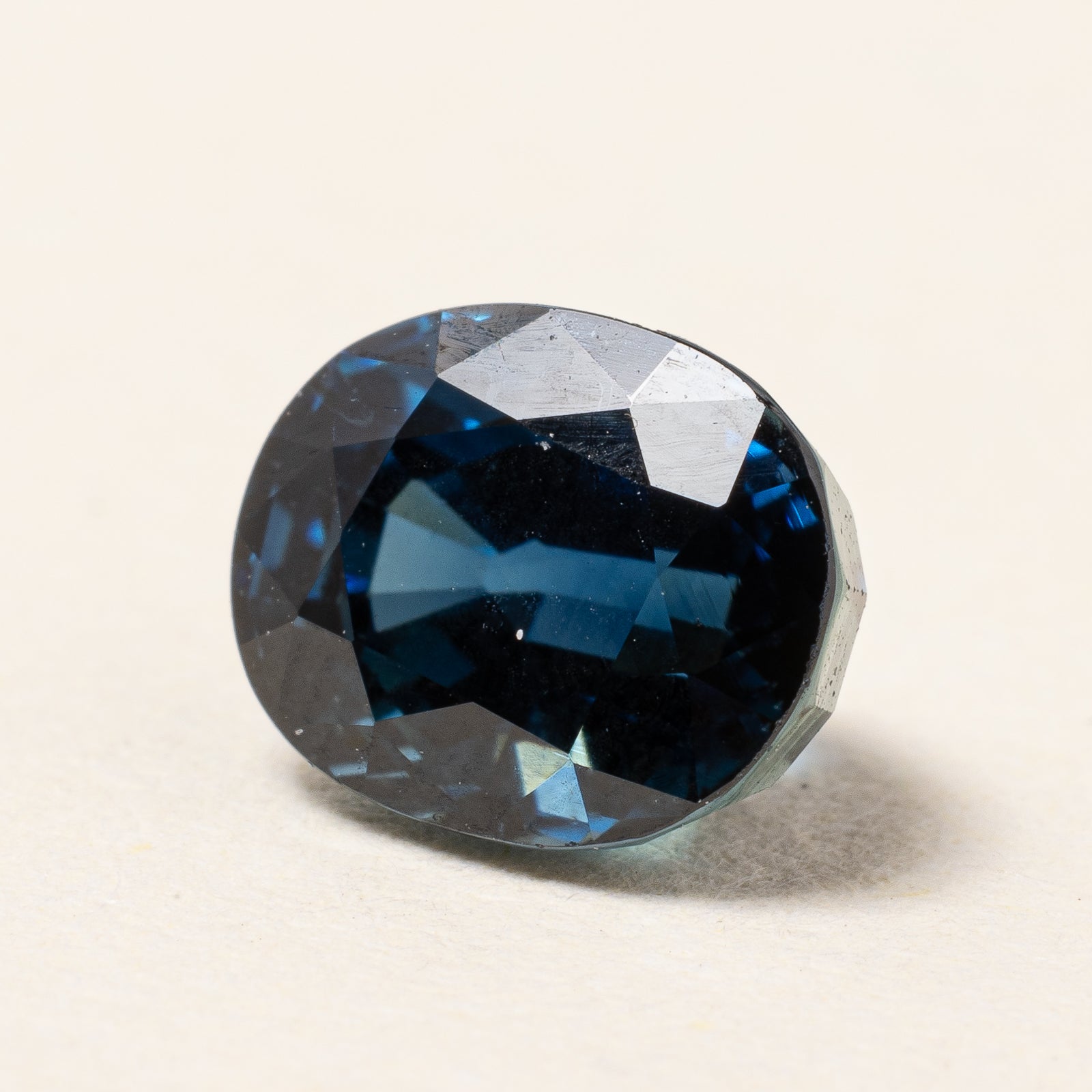 Oval Cut Loose Sapphire | 2.04ct |