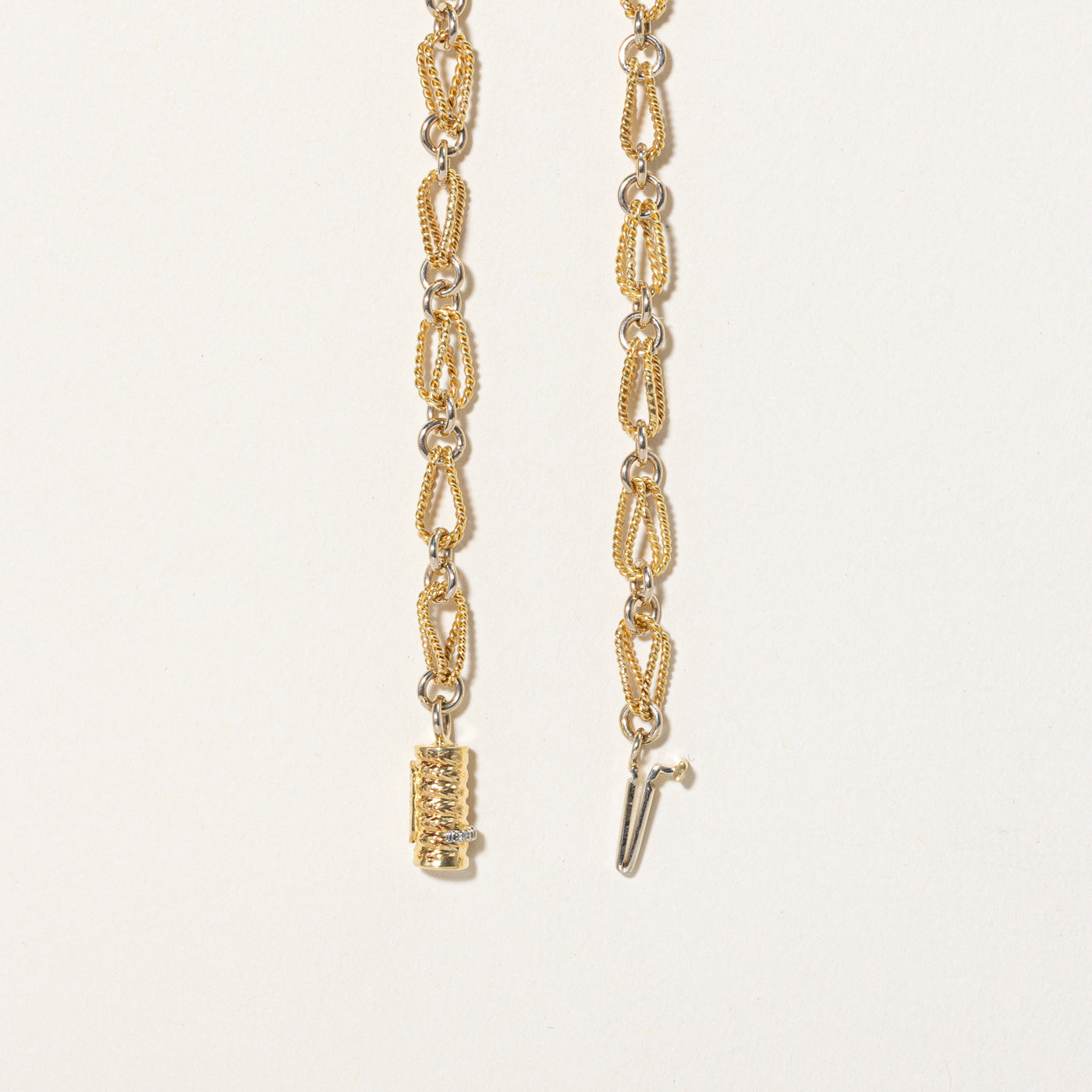 18k Two Tone Gold Textured Loop Chain | 23" |