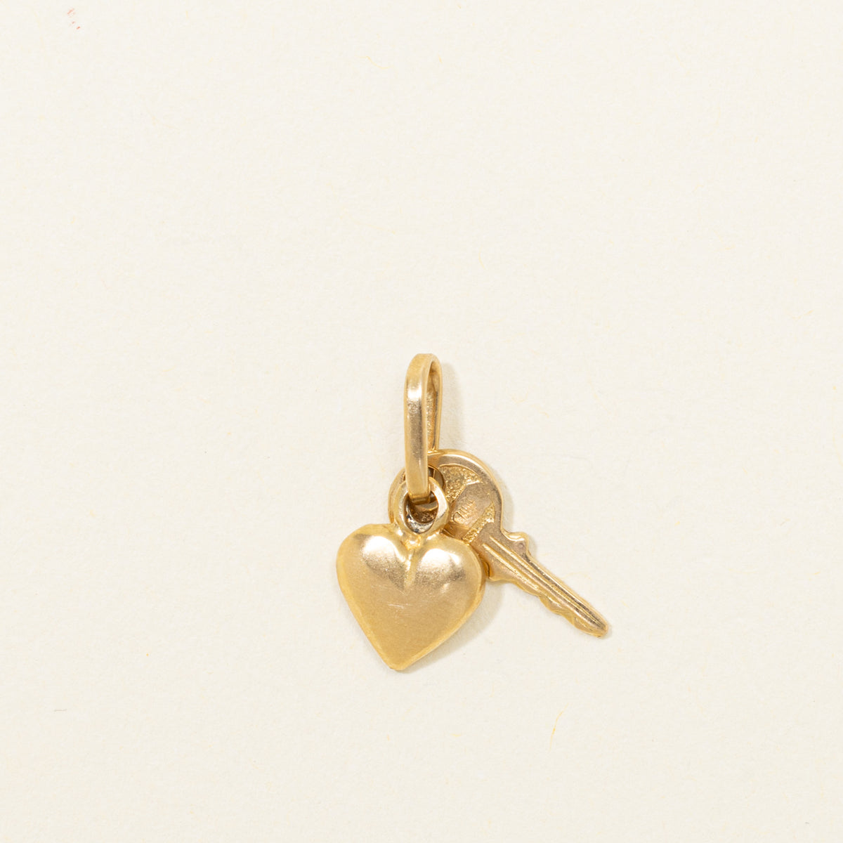 Italian 18k Yellow Gold Key & Heart Charm