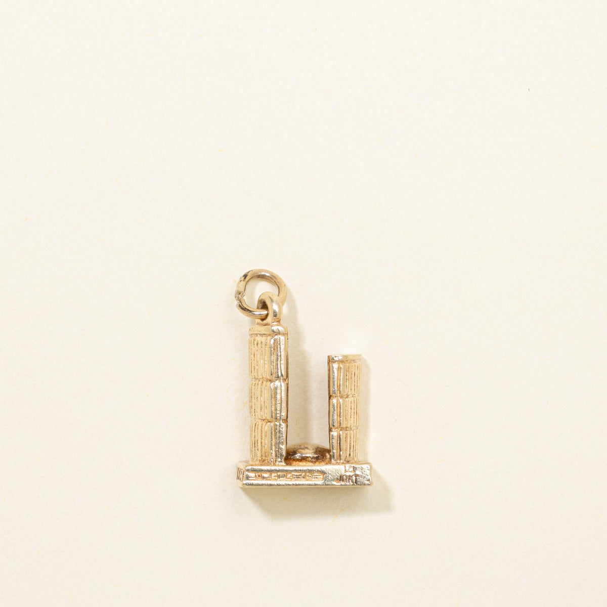 10k Yellow Gold Toronto City Hall Charm