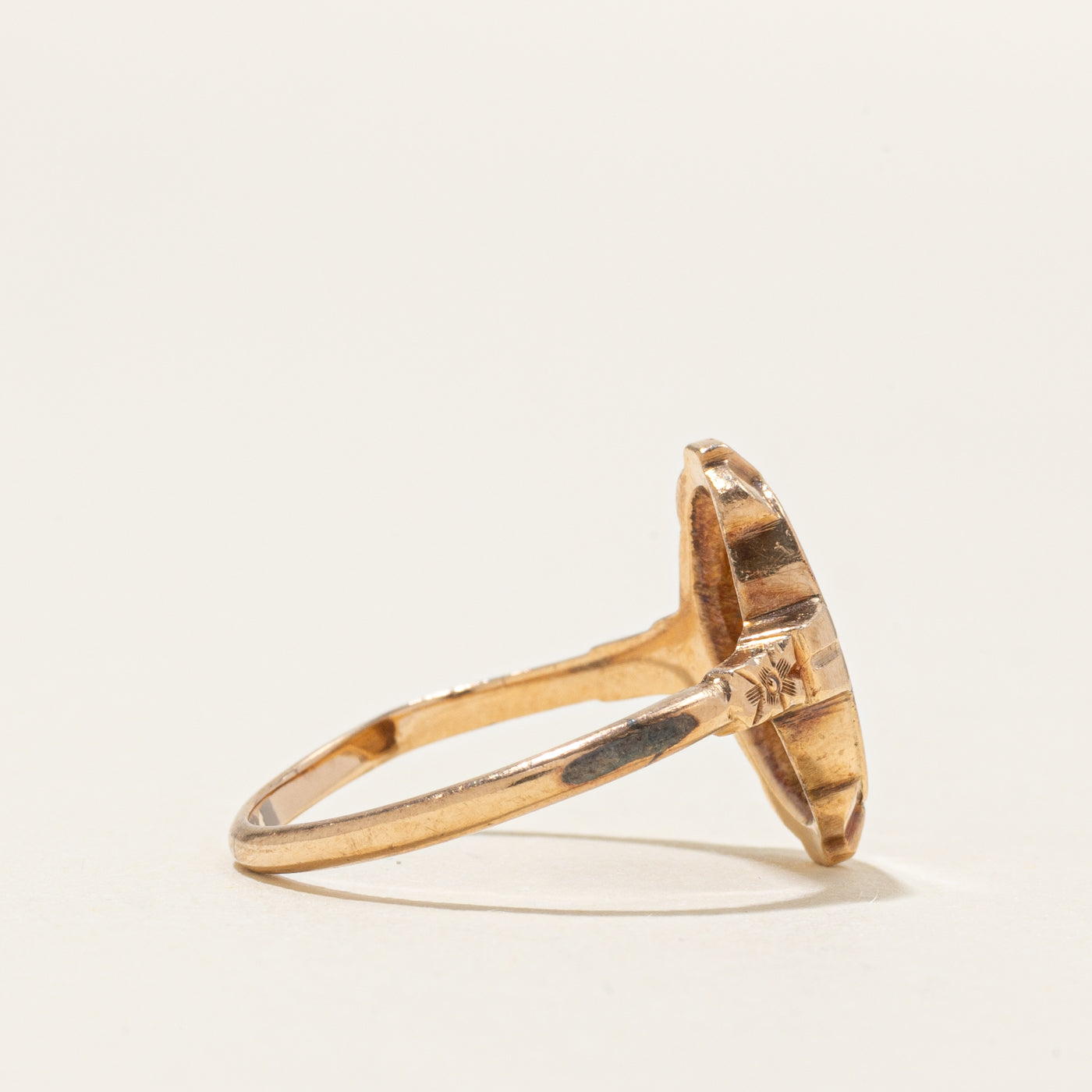 10k Yellow Gold "HS" Initial Signet Ring | SZ 6.25