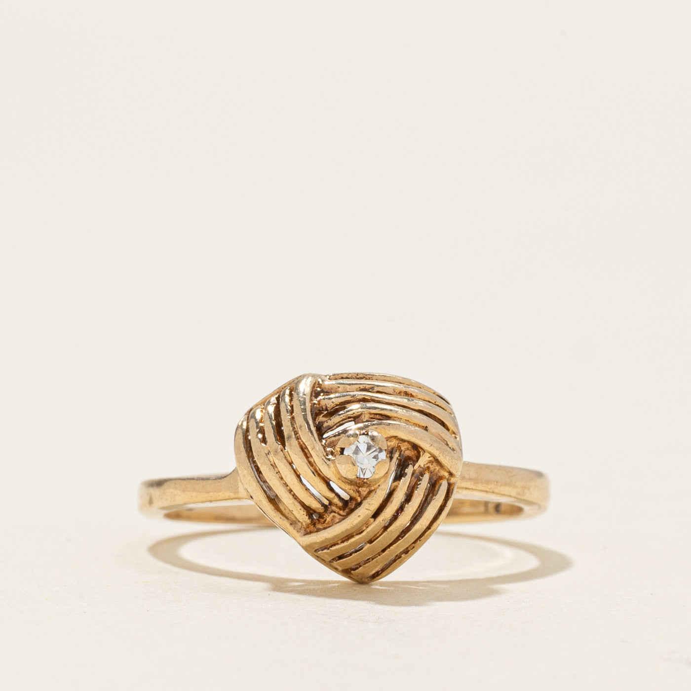 Diamond Grooved Knot Ring | SZ 4.75