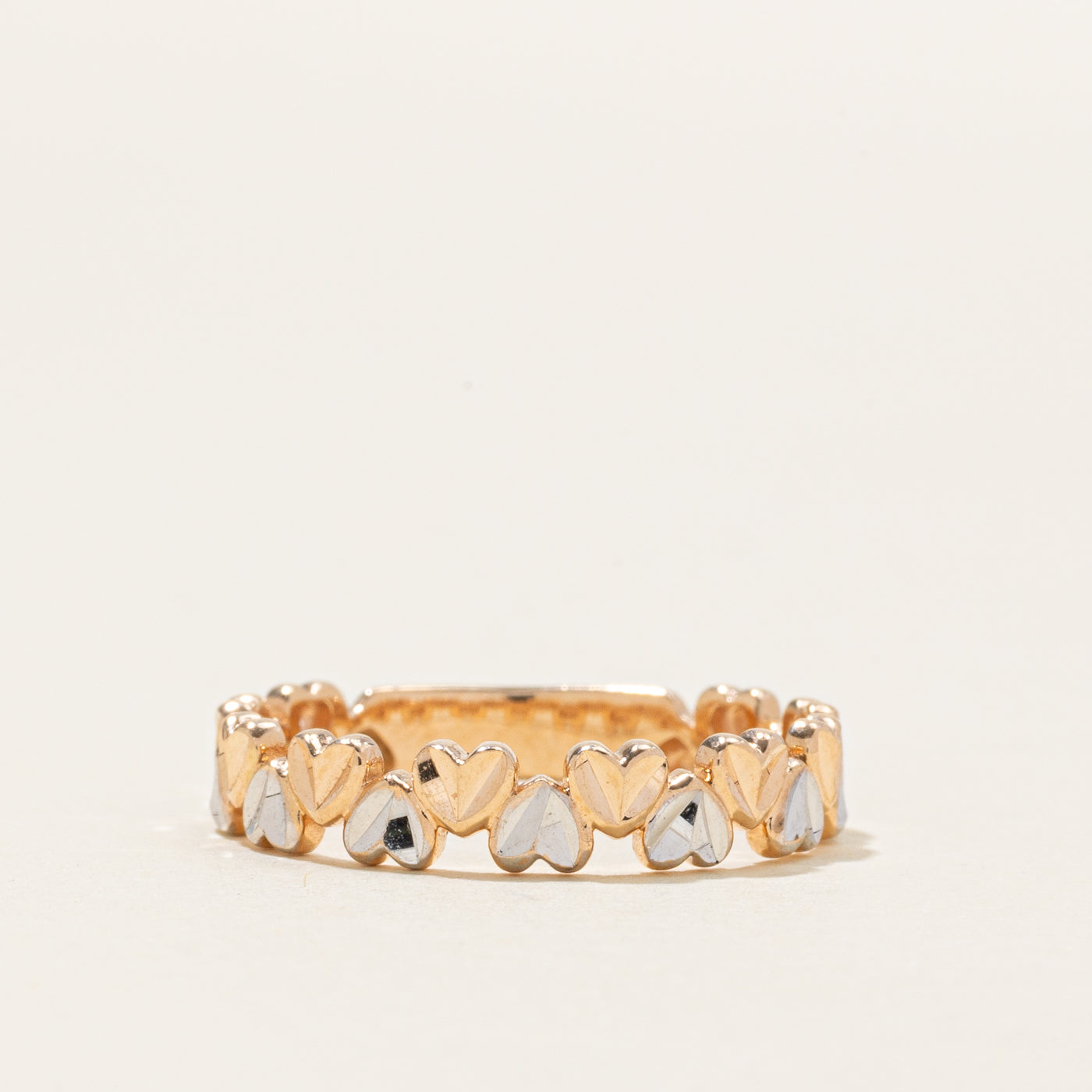 14k Two Tone Gold Hearts Band | SZ 7.25