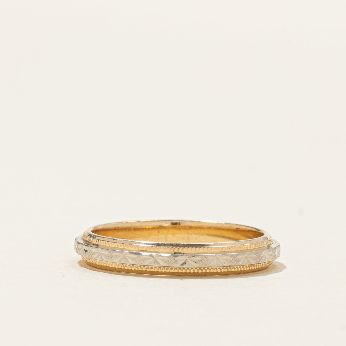 14k Two Tone Gold Diamond Cut Band | SZ 6.75