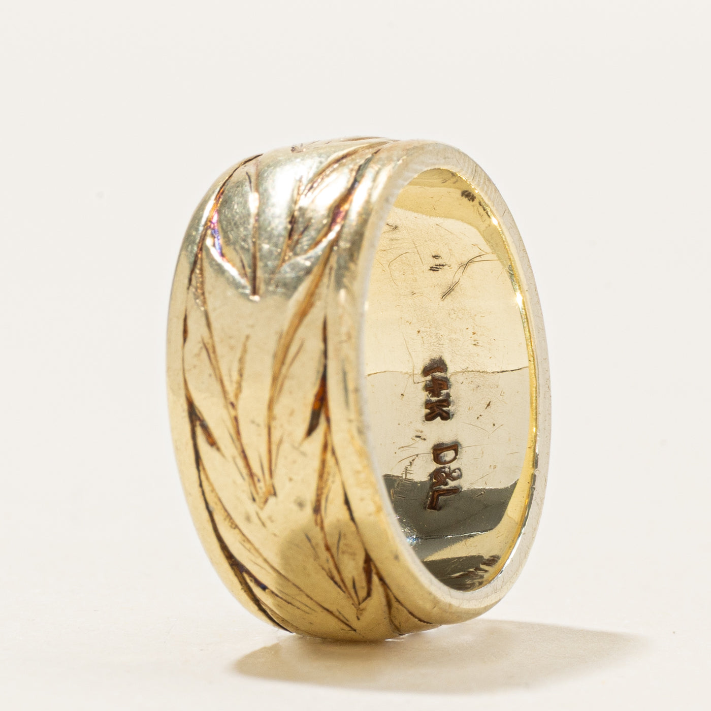 14k Yellow Gold Engraved Cigar Band | 8.20mm | SZ 5.5