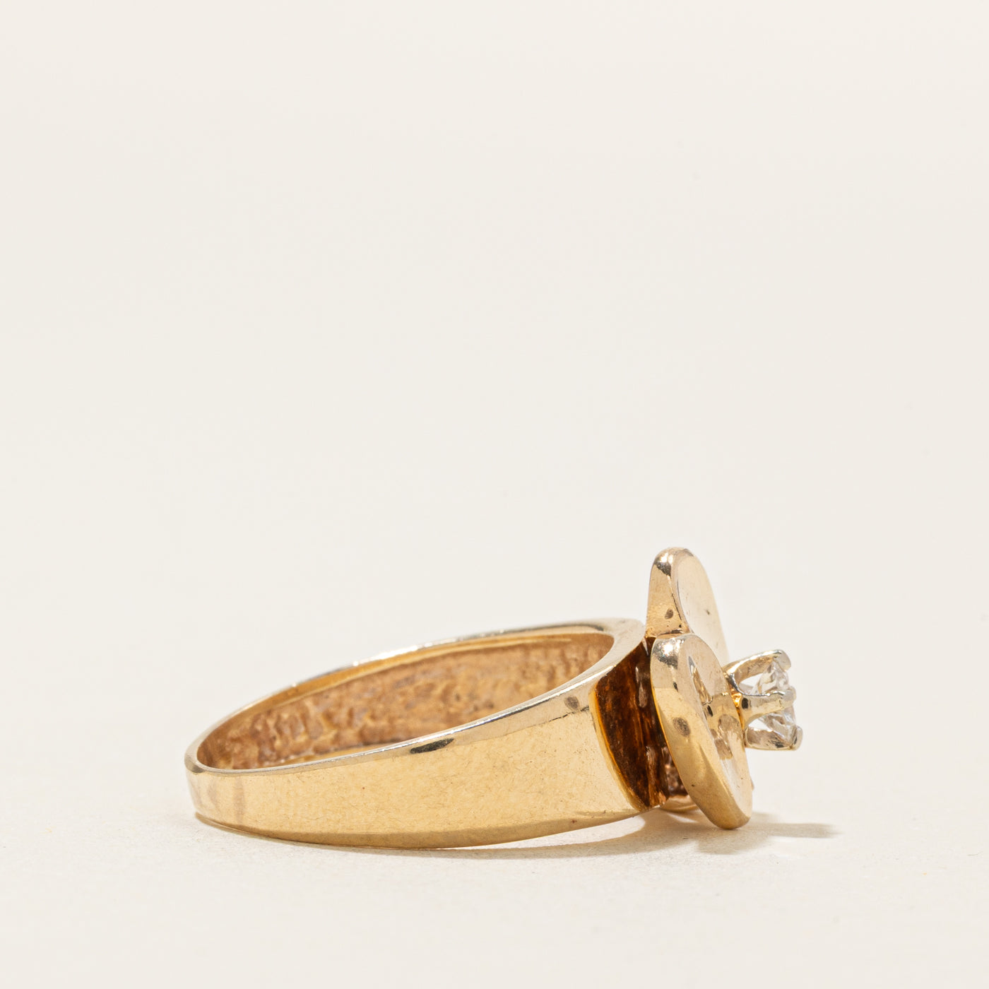 Solitaire Diamond Leaf Design Ring | 0.10ct | SZ 5.25