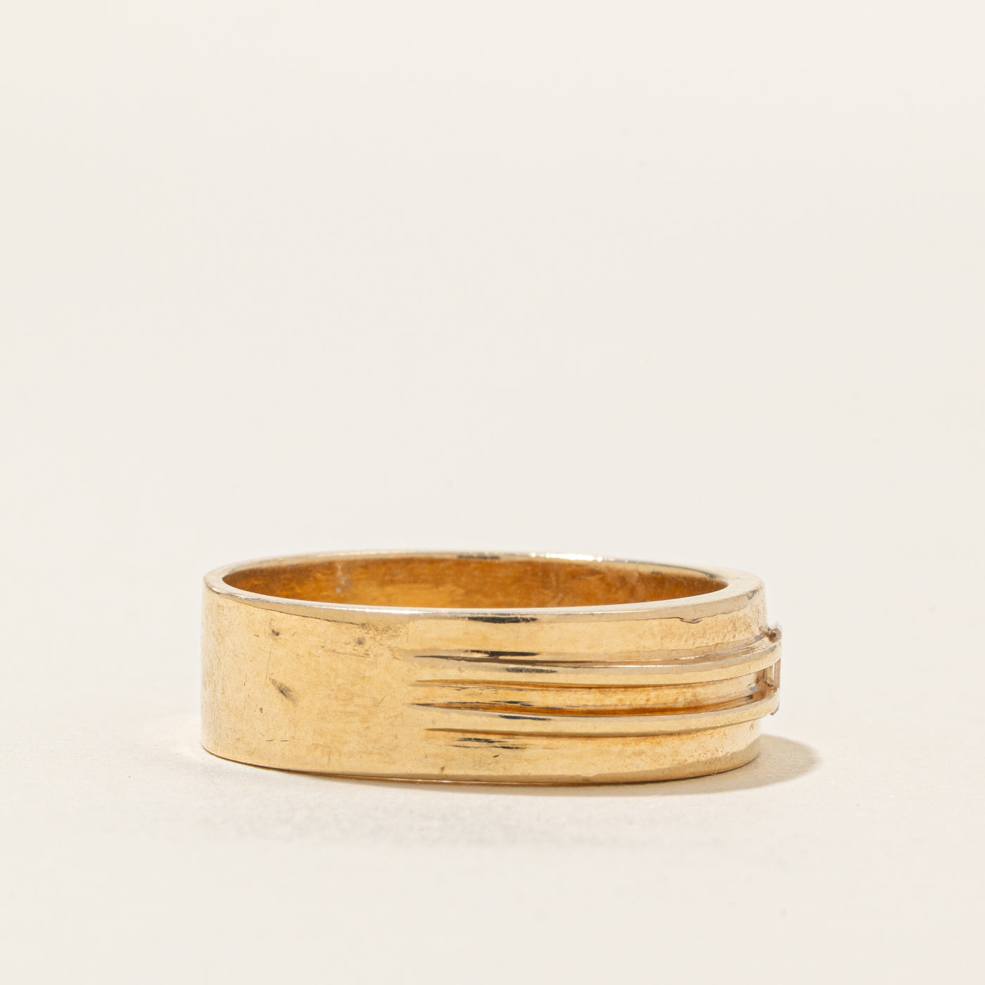 Baguette Cut Diamond Grooved Band | SZ 9.25