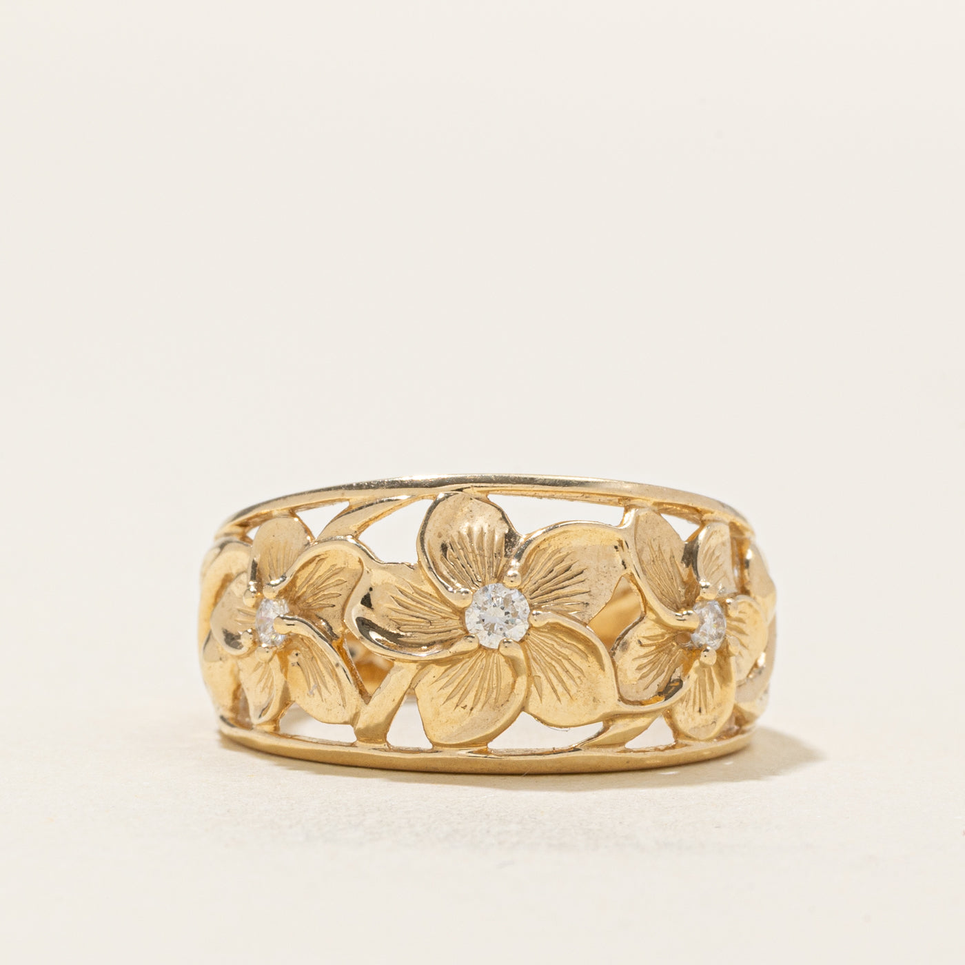 Diamond Floral Engraved Ring | SZ 7