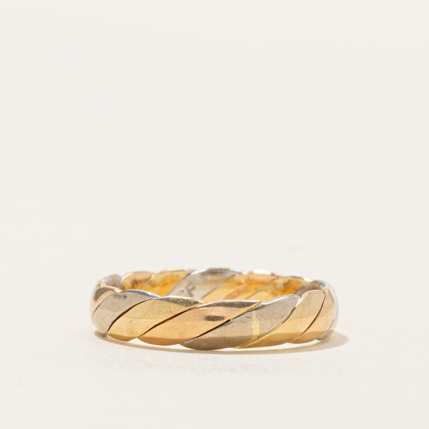 18k Tri Toned Gold Twisted Ring | SZ 7.75