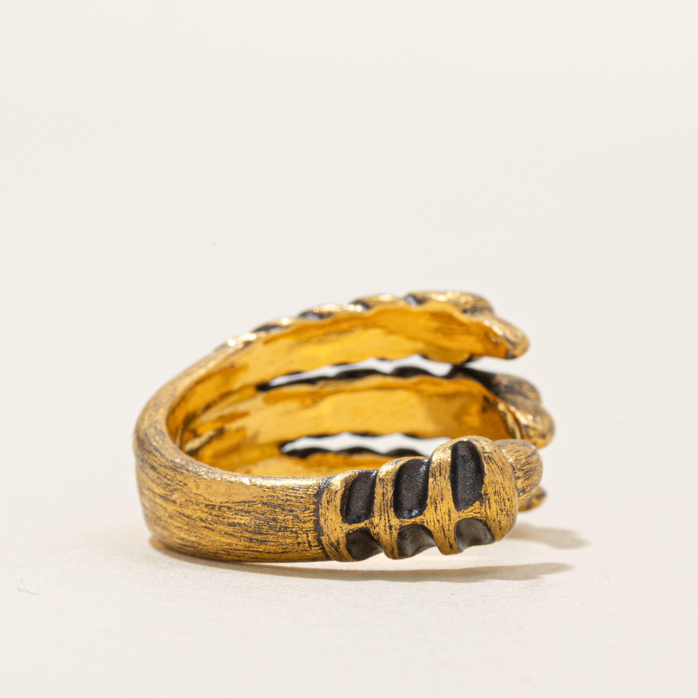 24k Yellow Gold Claw Ring | SZ 9.5