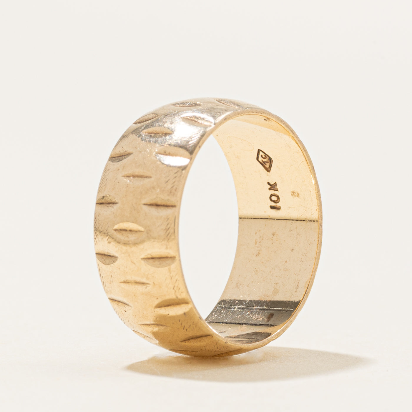 10k Yellow Gold Textured Cigar Band | 8.15mm | SZ 7