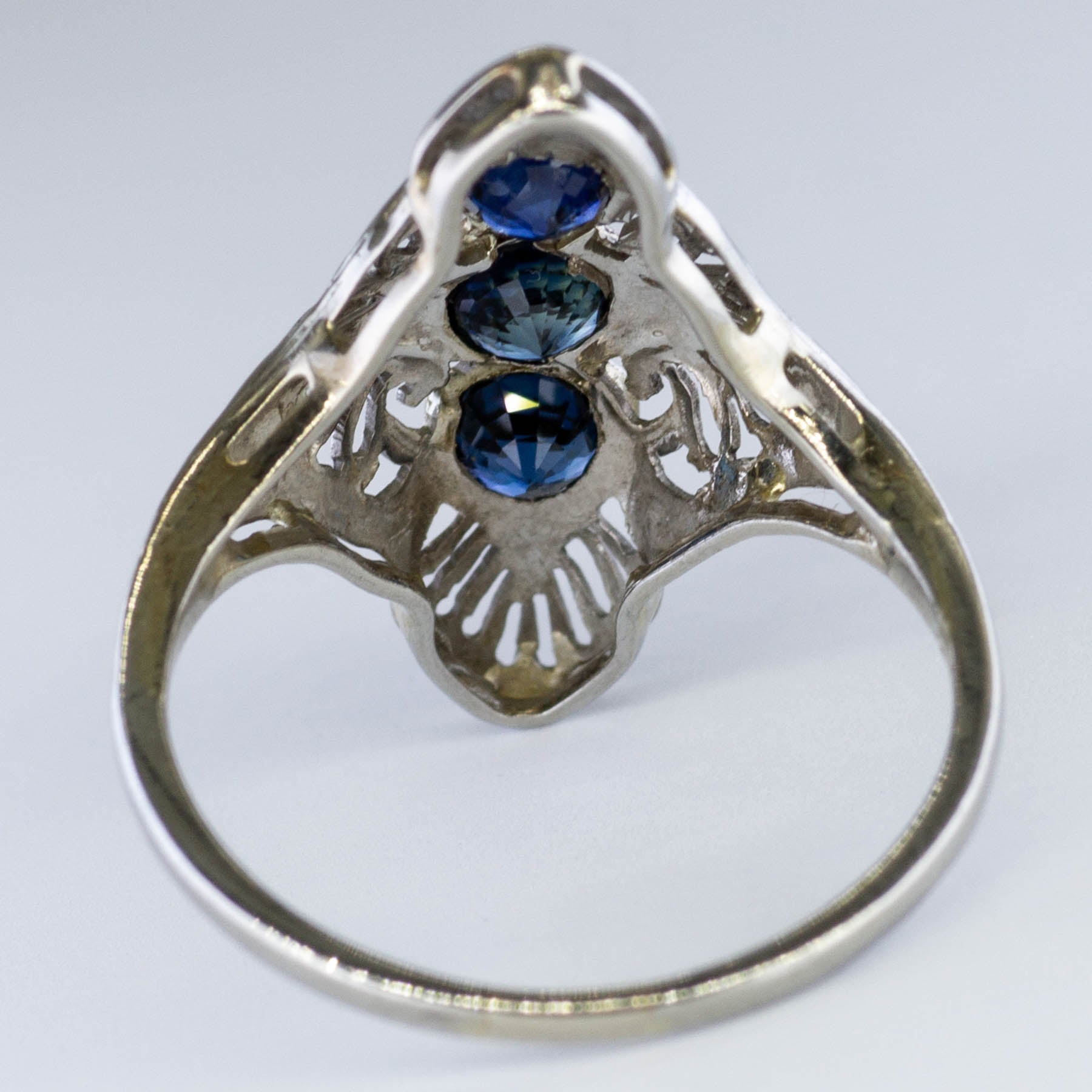 Art Deco Sapphire Navette Ring | SZ 7 |