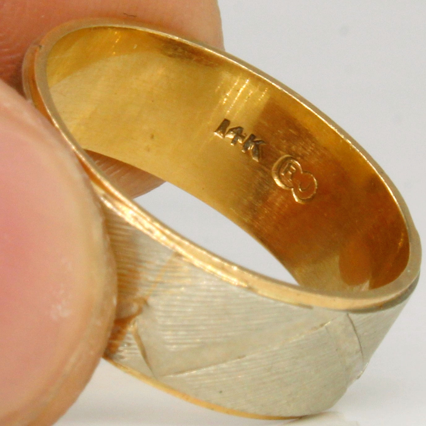 14k Two Tone Gold Ring | SZ 7.75 |