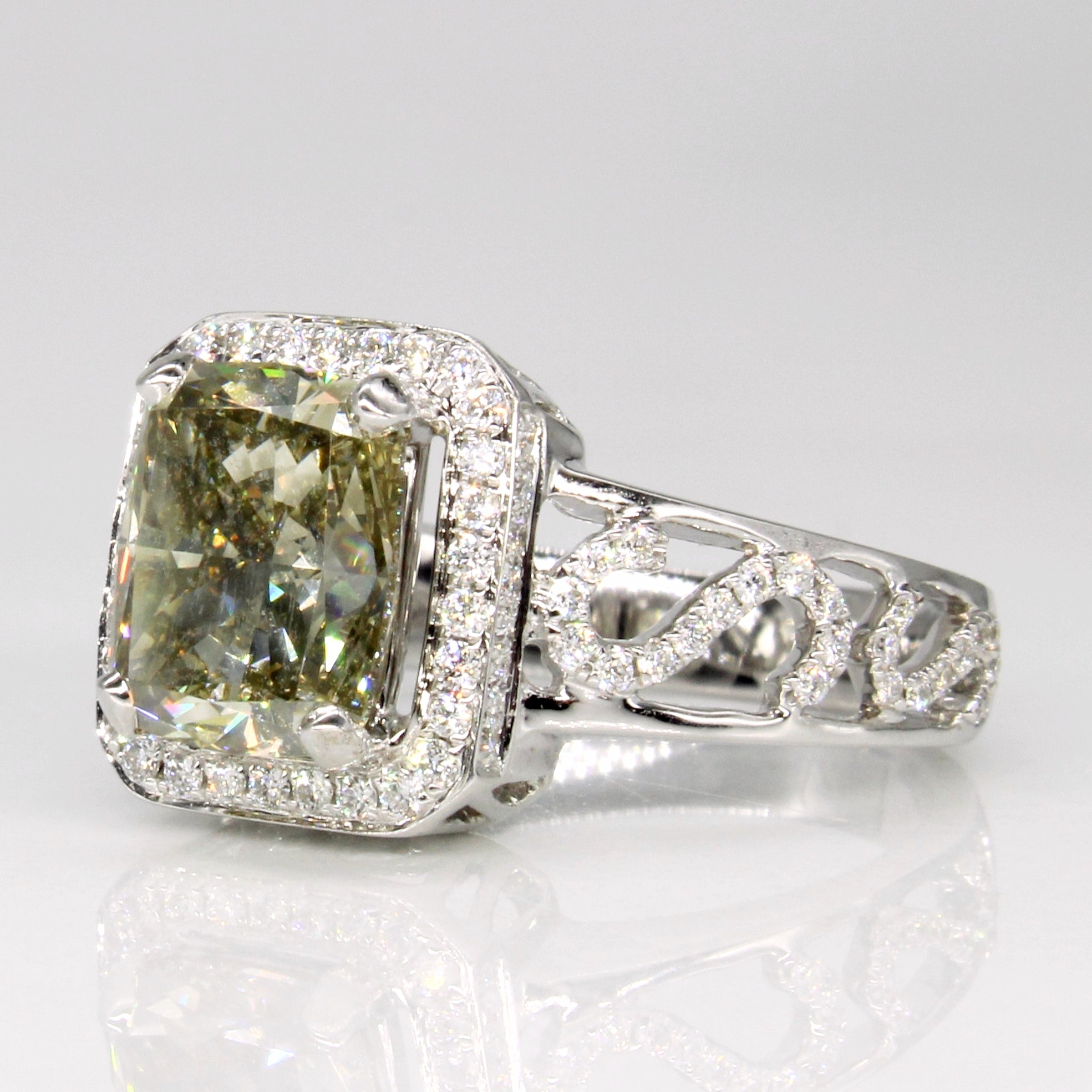 Bague halo en or 18 carats avec diamants jaune-verdâtre | 2,90 ct | Taille 6,5 |