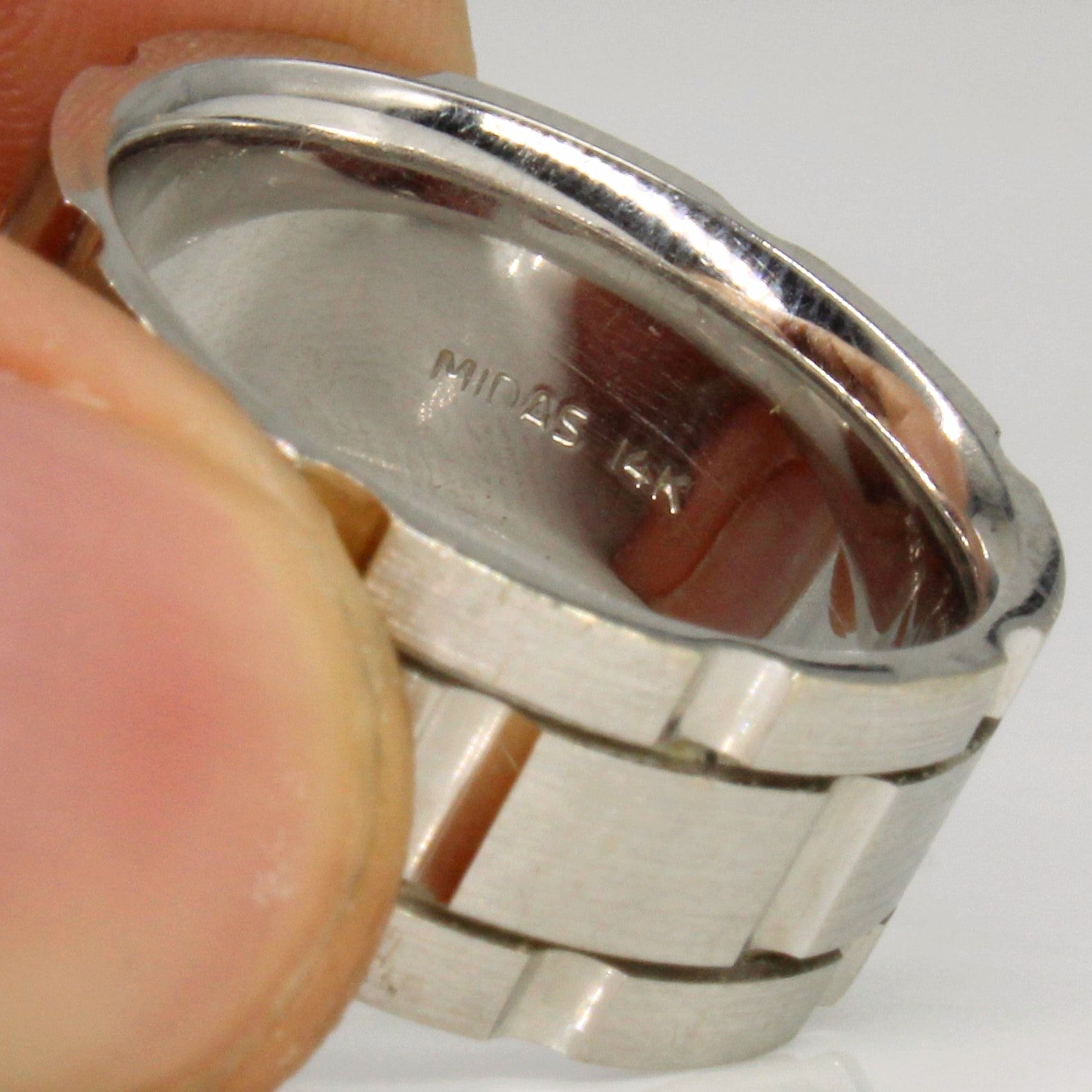 14k White Gold Ring | SZ 9 |