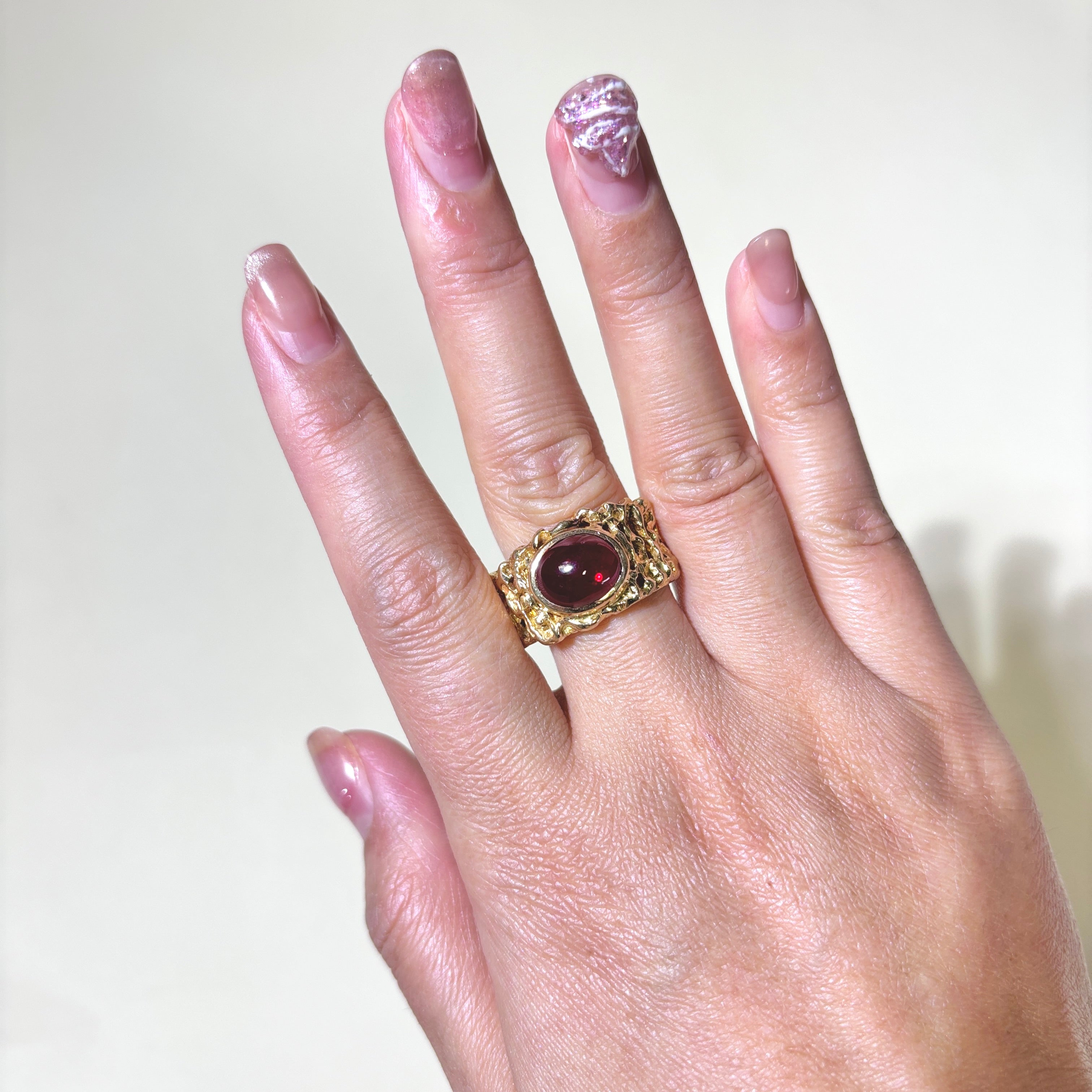 14k Cabochon Cut Synthetic Ruby Abstract Cocktail Ring | 4.80ct | SZ 9.5