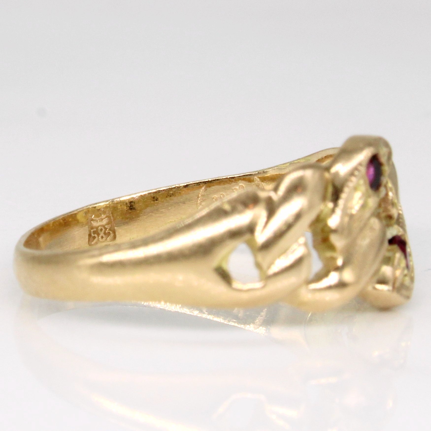Synthetic Ruby Ring | 0.05ctw | SZ 5 |