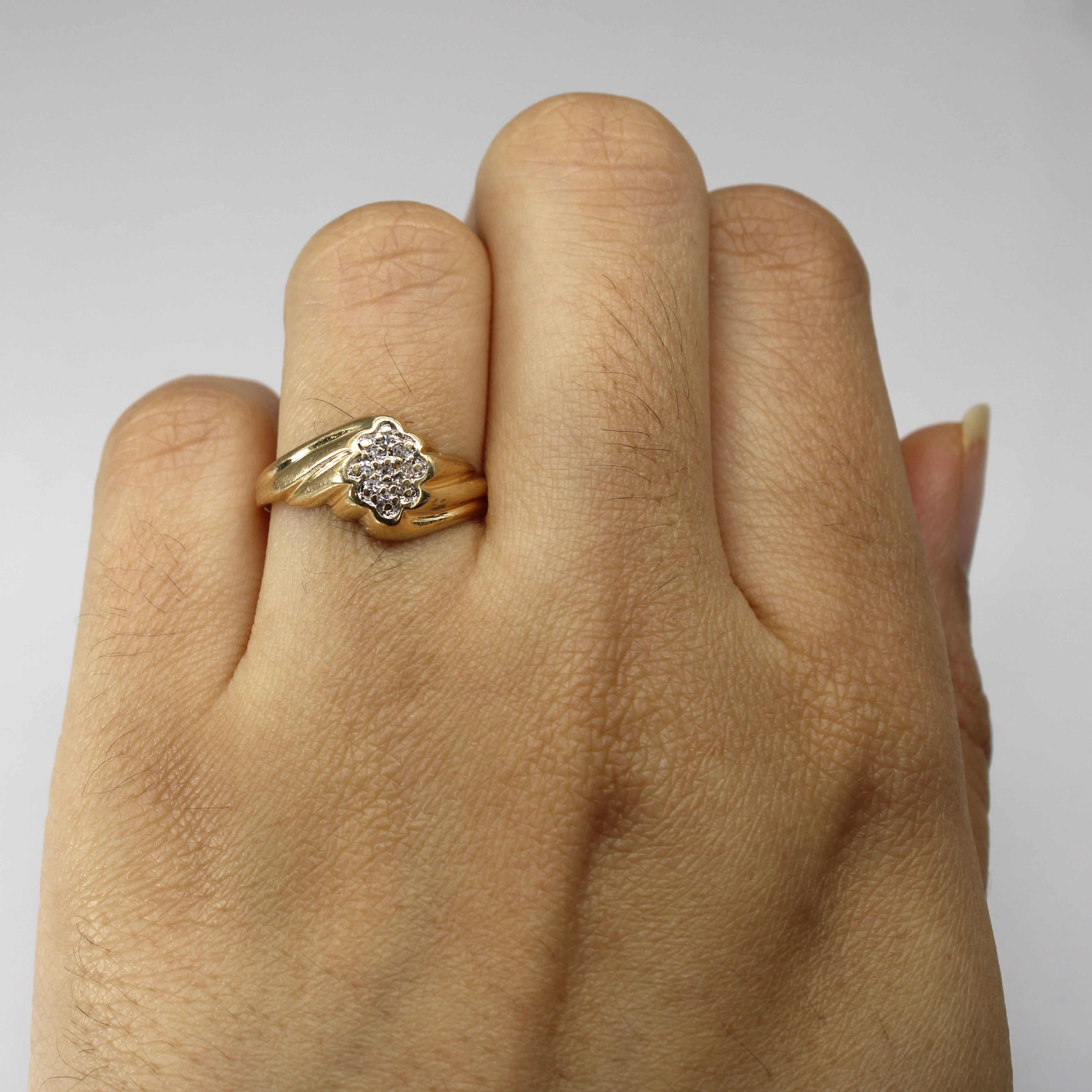Cluster Diamond Textured Gold Ring | 0.09ctw | SZ 6.5 |