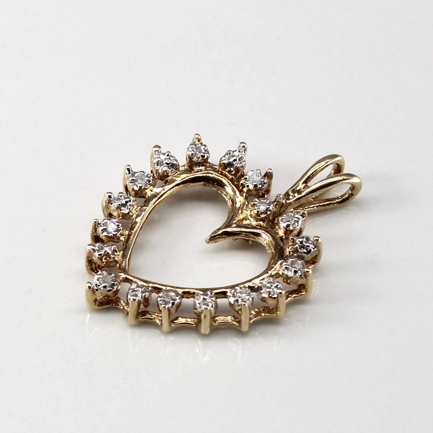 Diamond Heart Pendant | 0.04ctw |