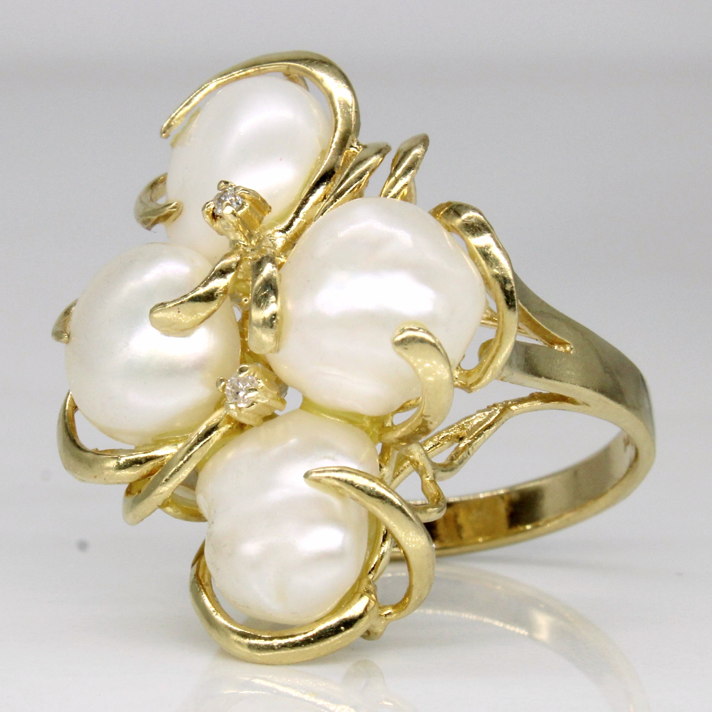 Pearl & Diamond Cocktail Ring | 0.02ctw | SZ 6.25 |