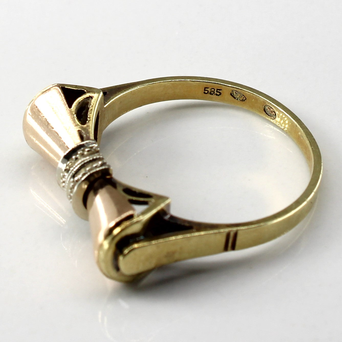 Bague nœud papillon dorée | Taille 7 |