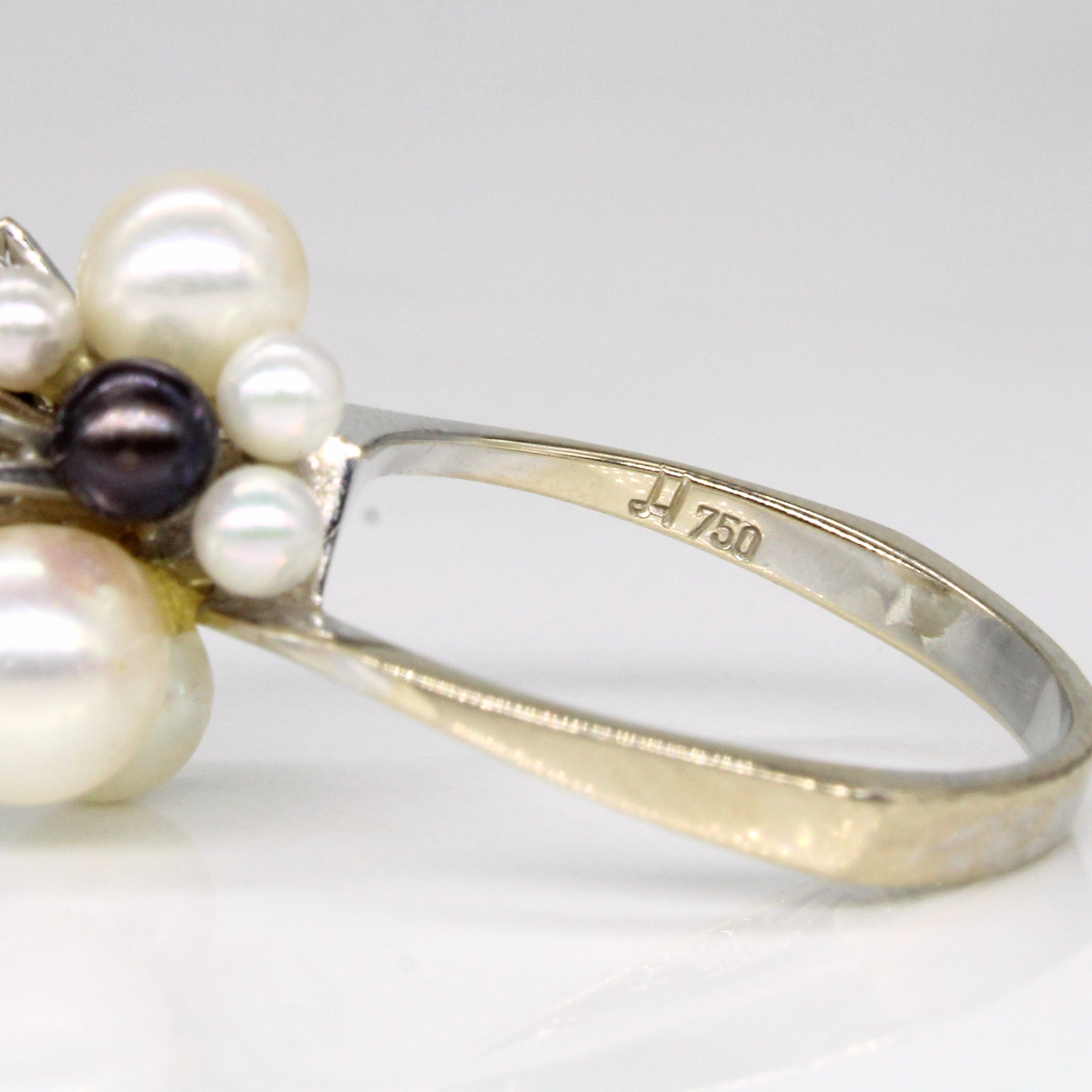 Pearl & Diamond Cocktail Ring | 0.09ctw | SZ 6.75 |