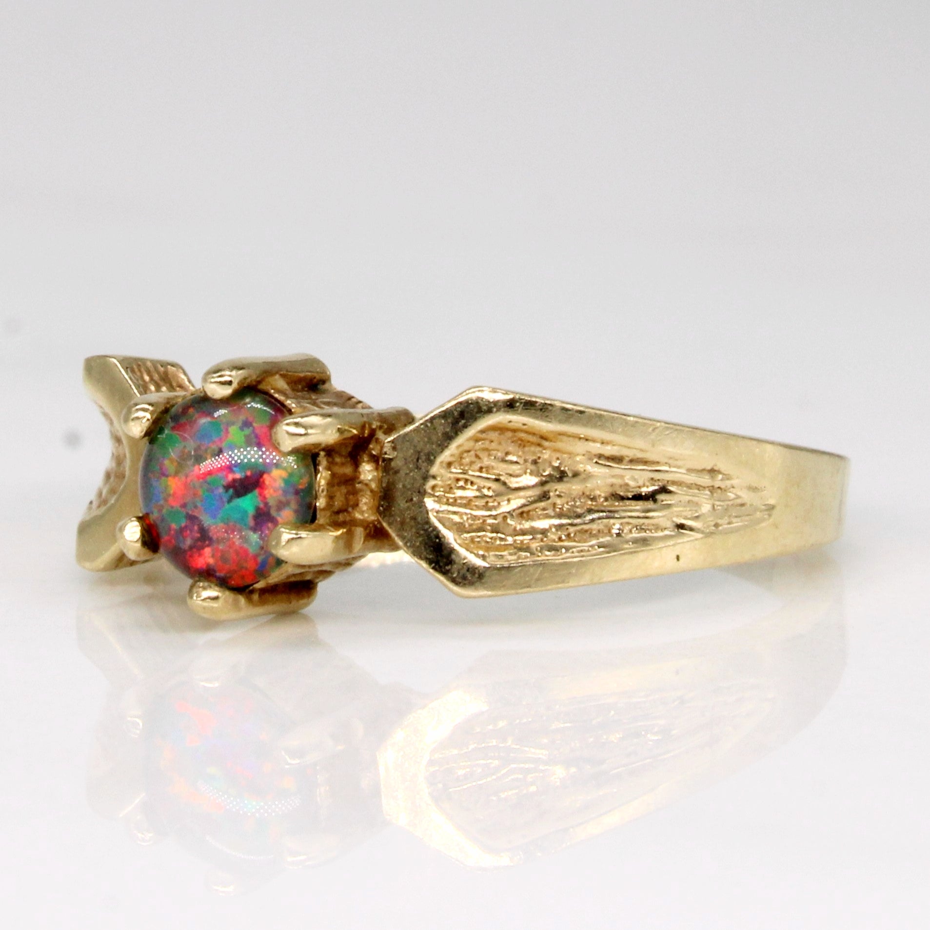 Bague en or jaune 10 carats et opale | 1,36 ct | Taille 6,5 |